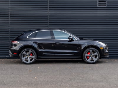 2026 Porsche Macan S