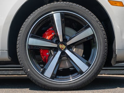 2026 Porsche Macan S