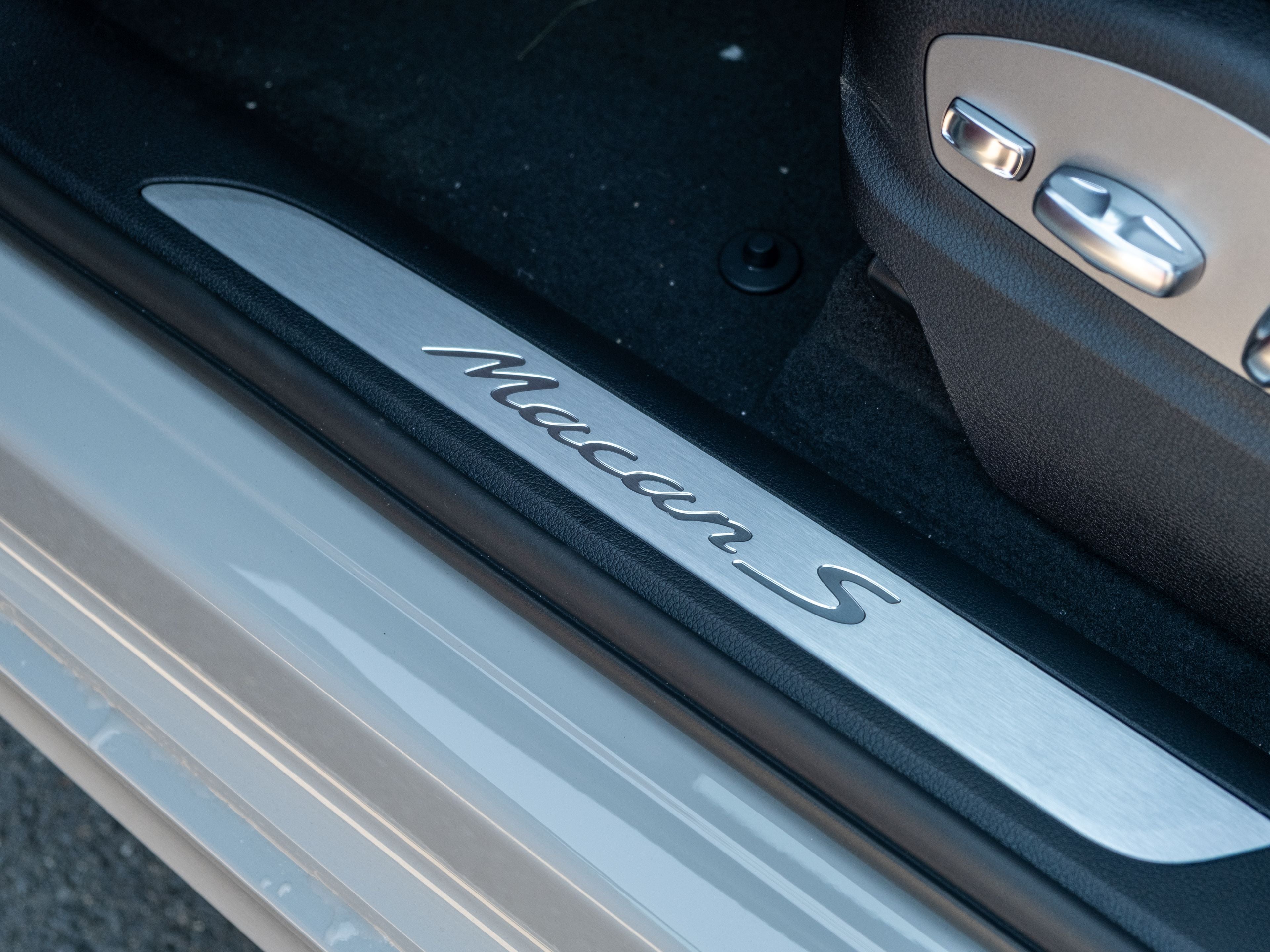 2026 Porsche Macan S