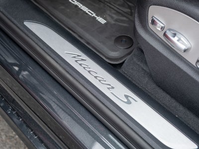 2026 Porsche Macan S