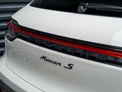2023 Porsche Macan S