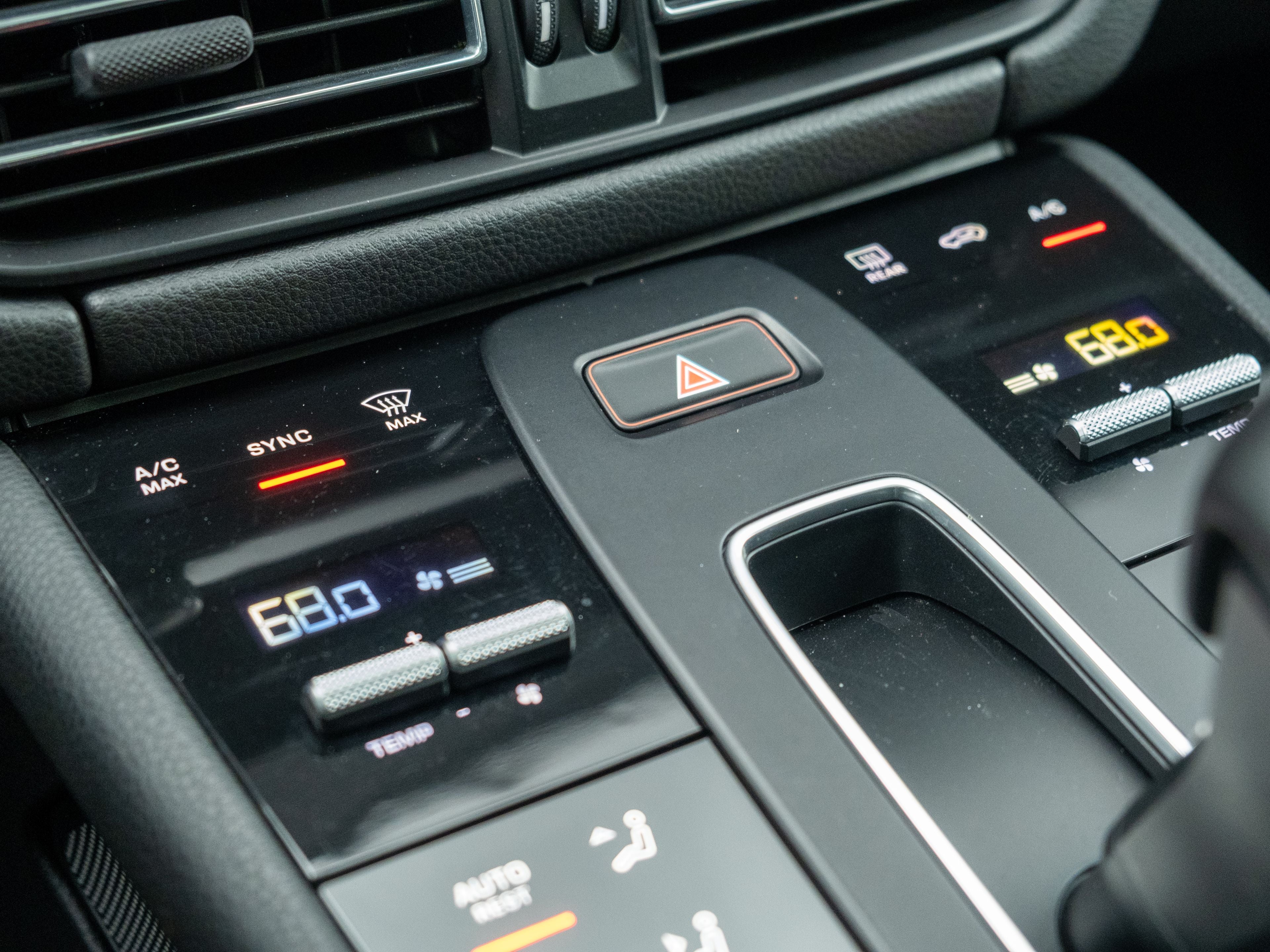 2023 Porsche Macan S