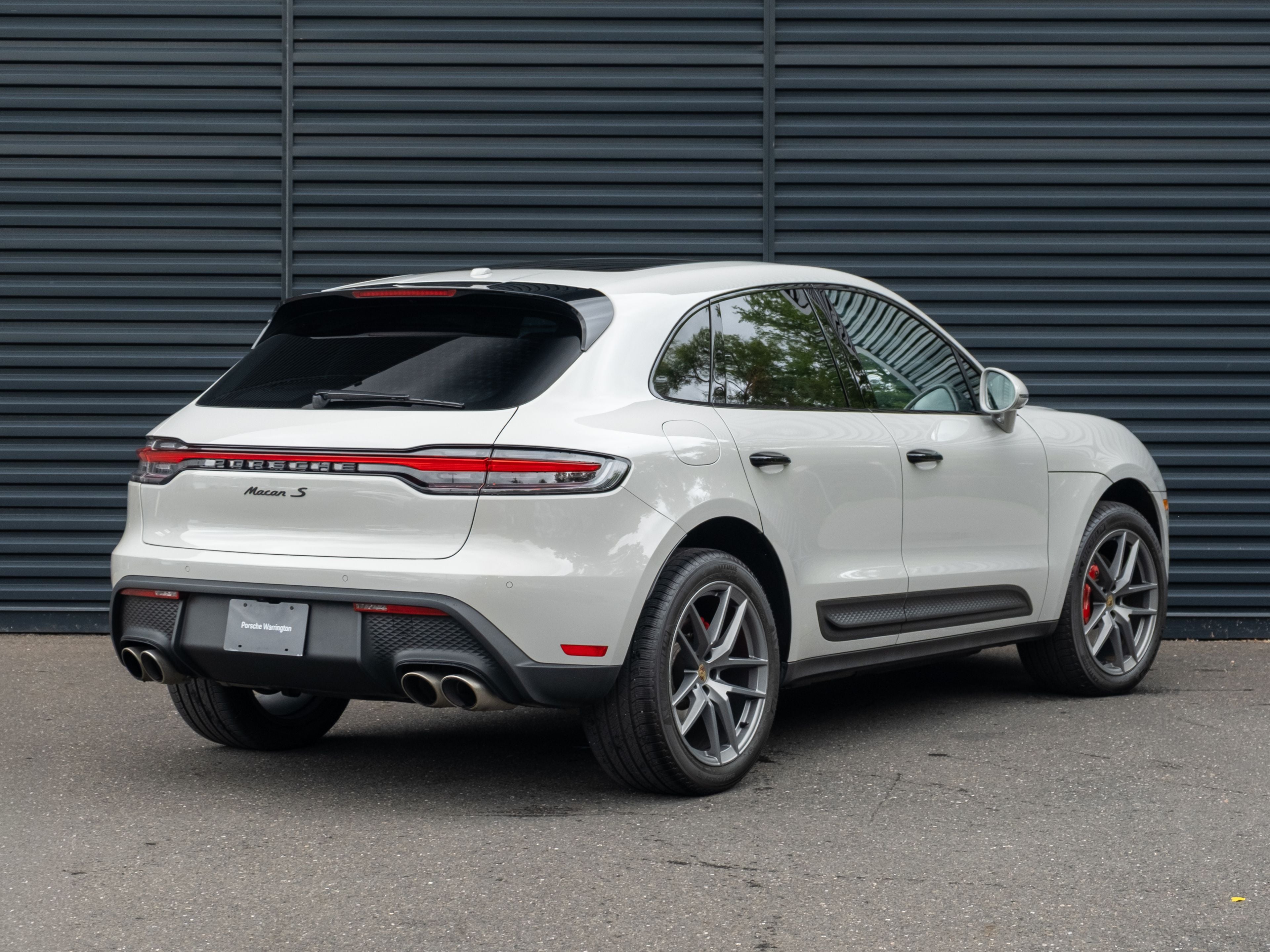 2023 Porsche Macan S