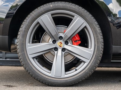 2026 Porsche Macan S