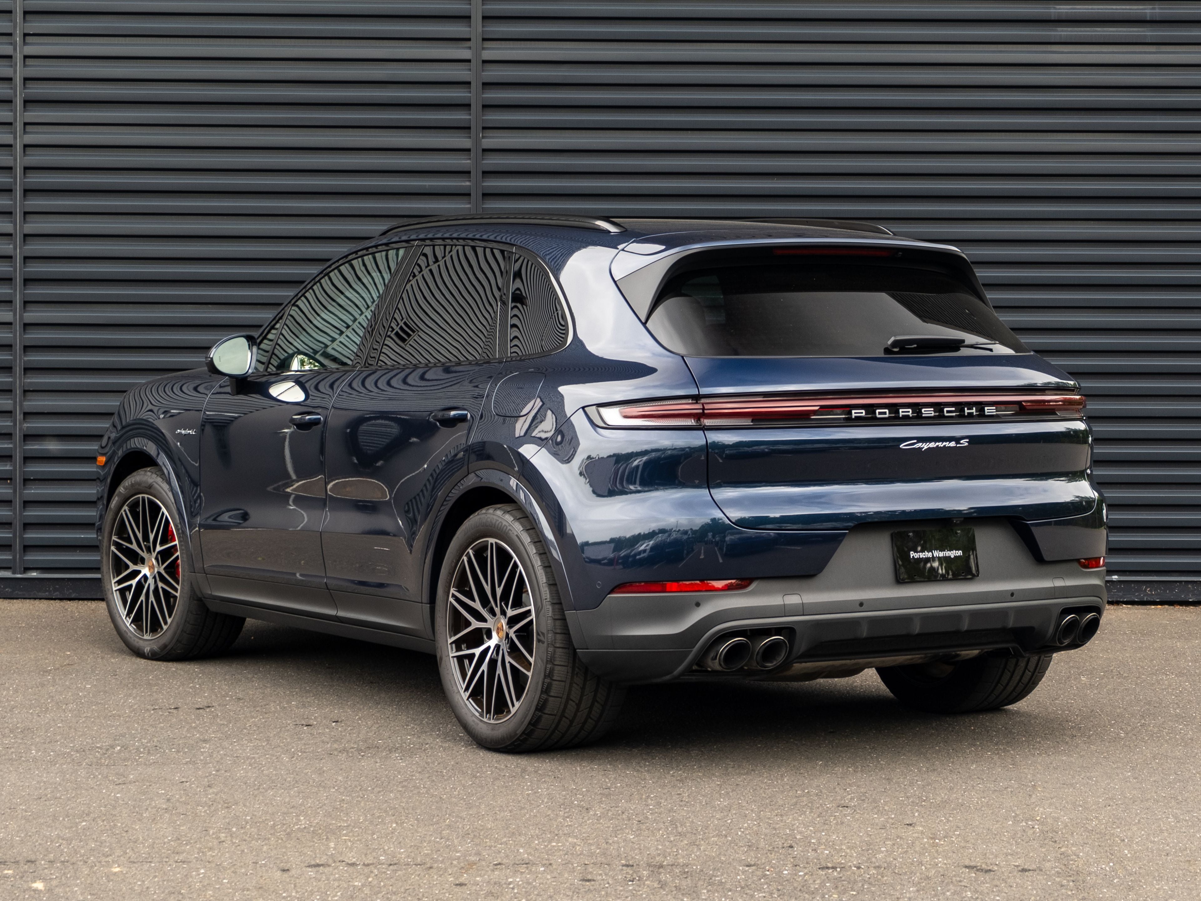 2026 Porsche Cayenne E-Hybrid S