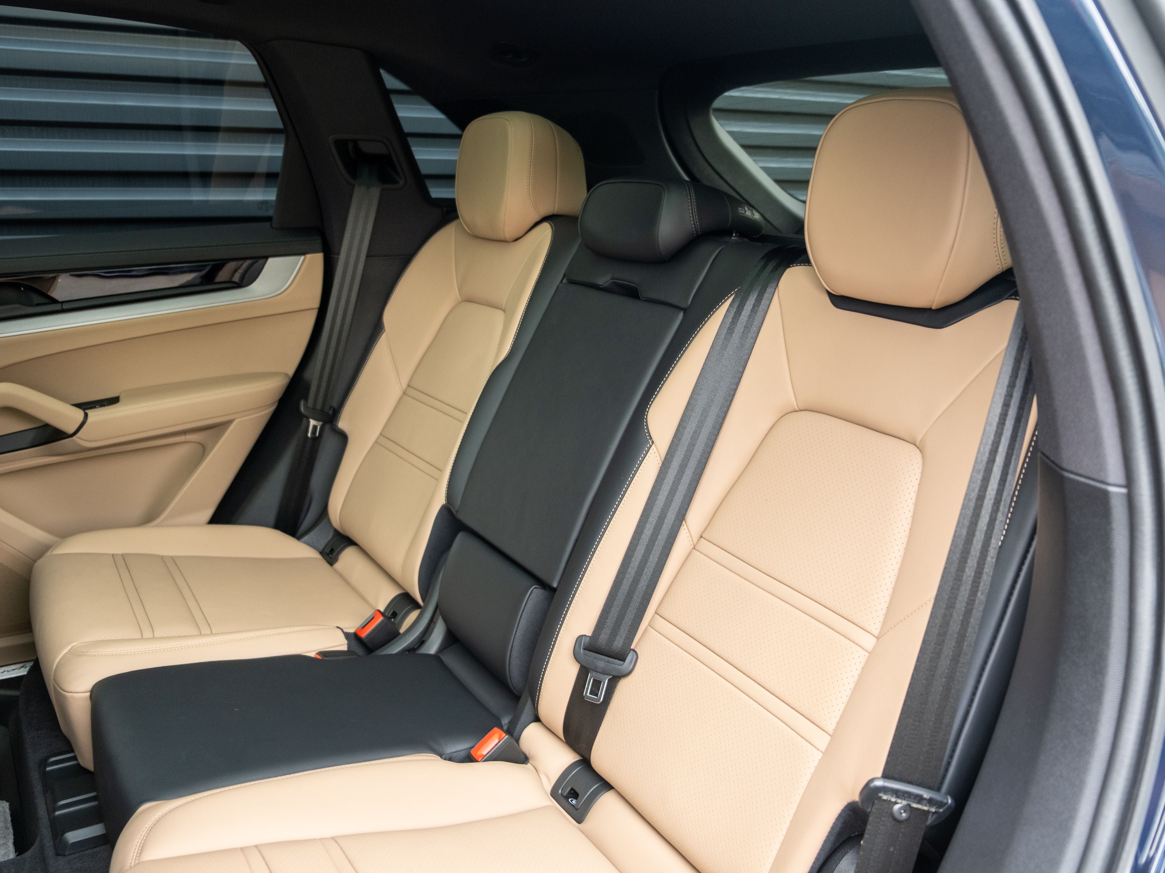 2026 Porsche Cayenne E-Hybrid S