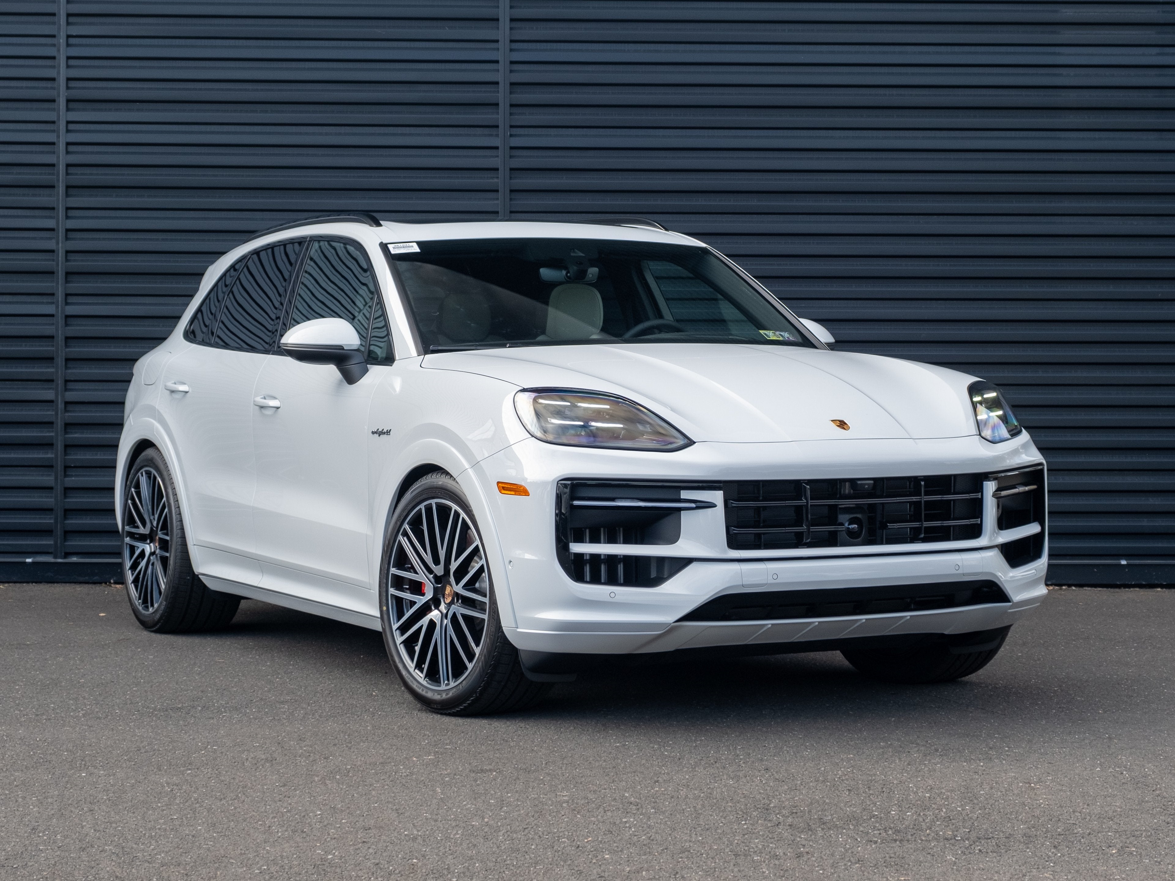 2026 Porsche Cayenne E-Hybrid S