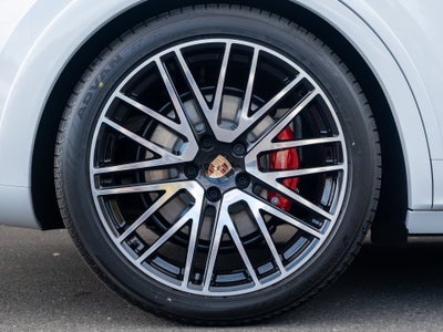 2026 Porsche Cayenne E-Hybrid S