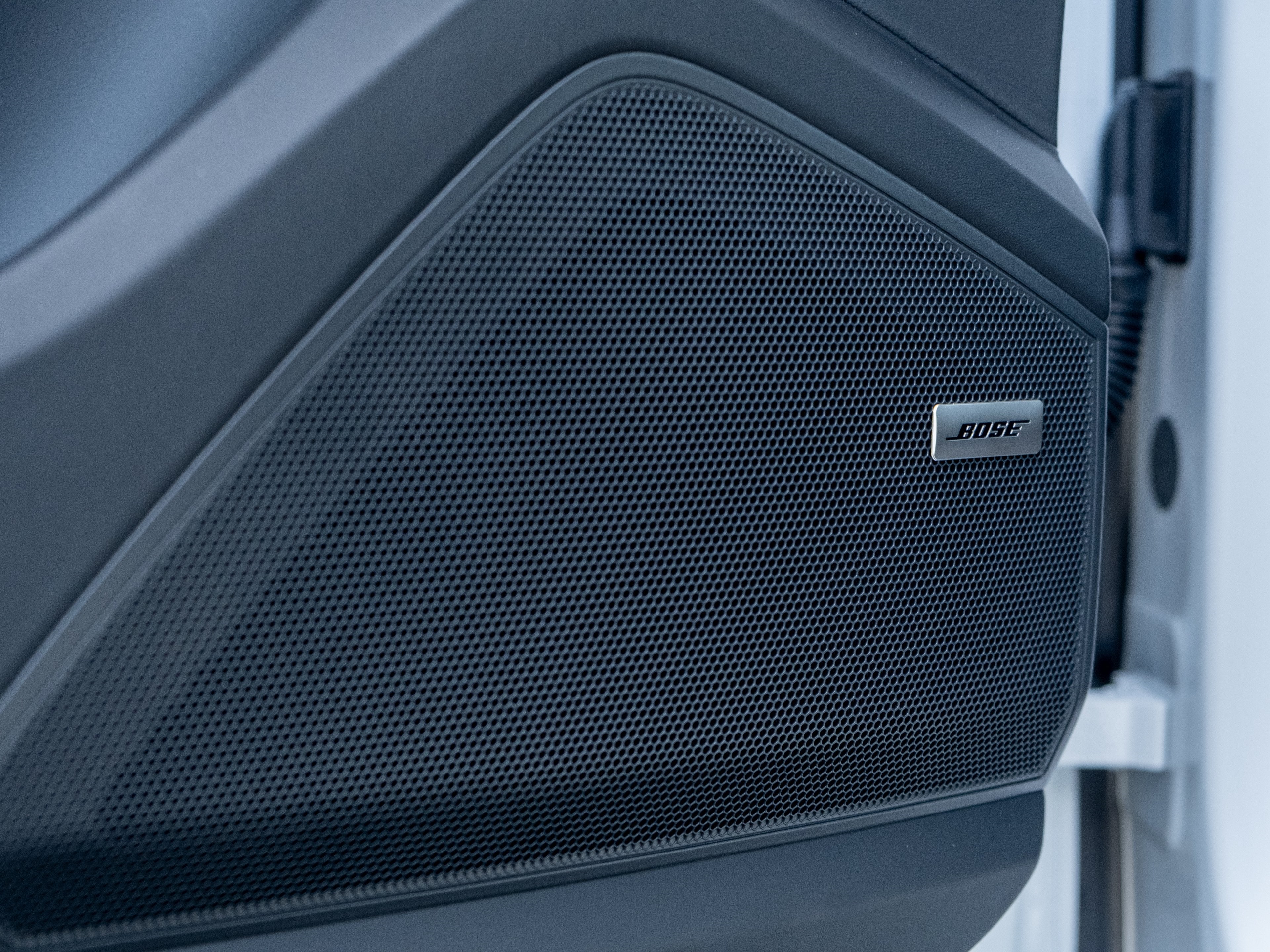 2026 Porsche Cayenne E-Hybrid S