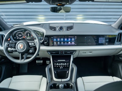 2026 Porsche Cayenne E-Hybrid S