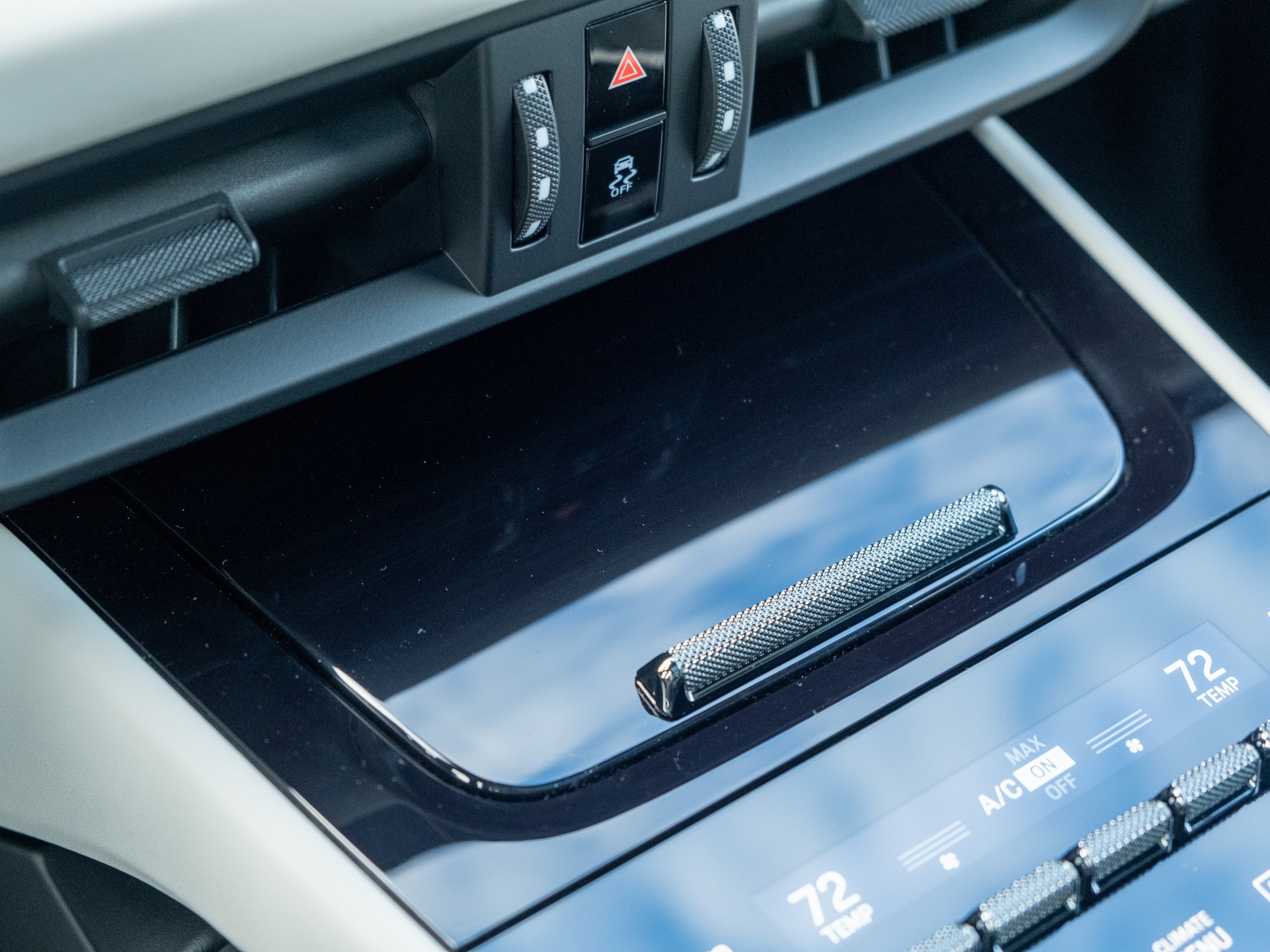 2026 Porsche Cayenne E-Hybrid S