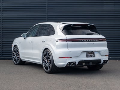 2026 Porsche Cayenne E-Hybrid S