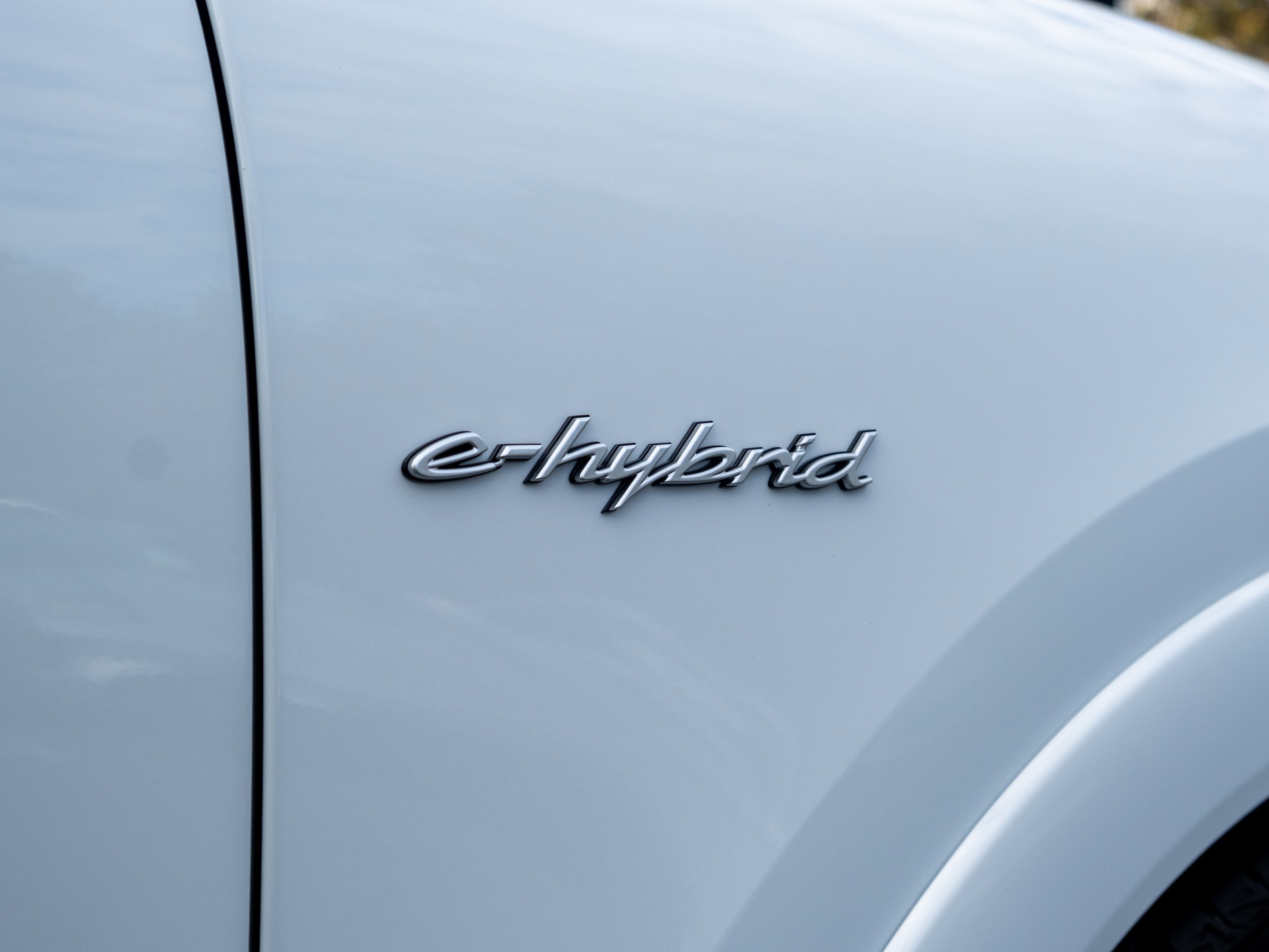 2026 Porsche Cayenne E-Hybrid S