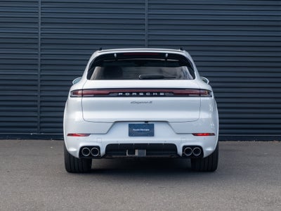 2026 Porsche Cayenne E-Hybrid S