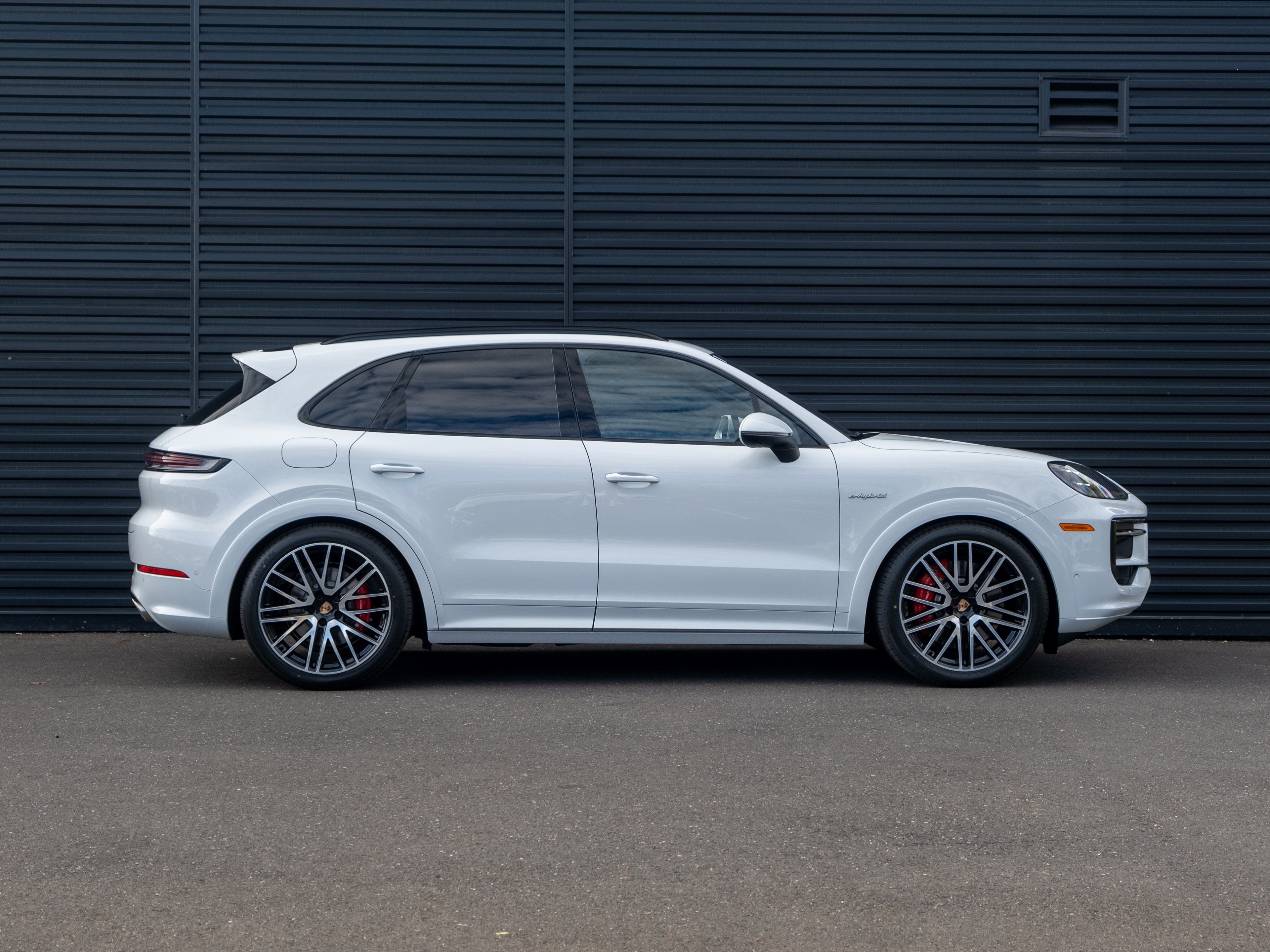 2026 Porsche Cayenne E-Hybrid S