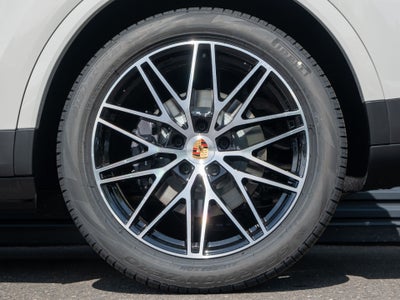 2026 Porsche Cayenne Coupe Base