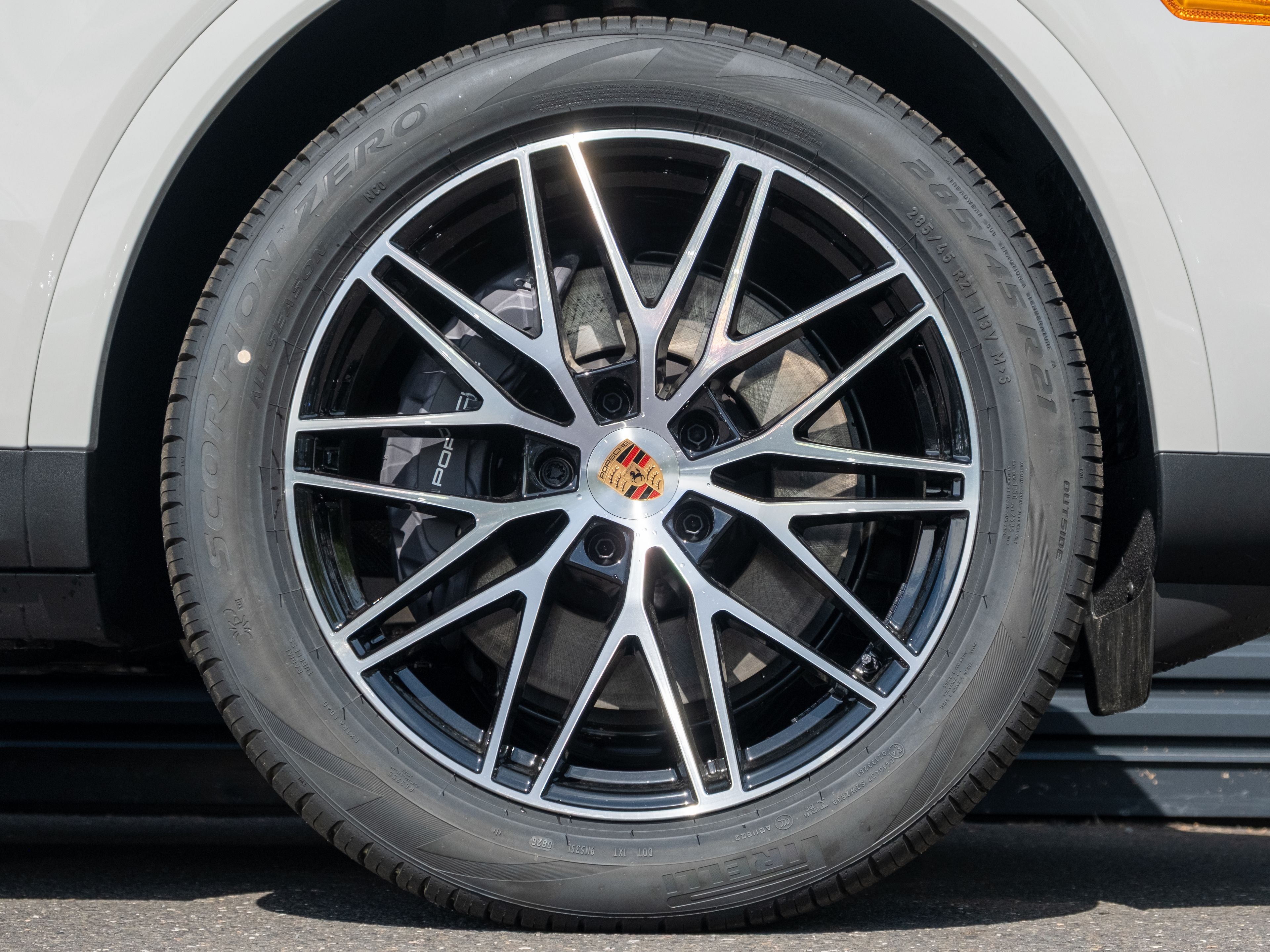 2026 Porsche Cayenne Coupe Base