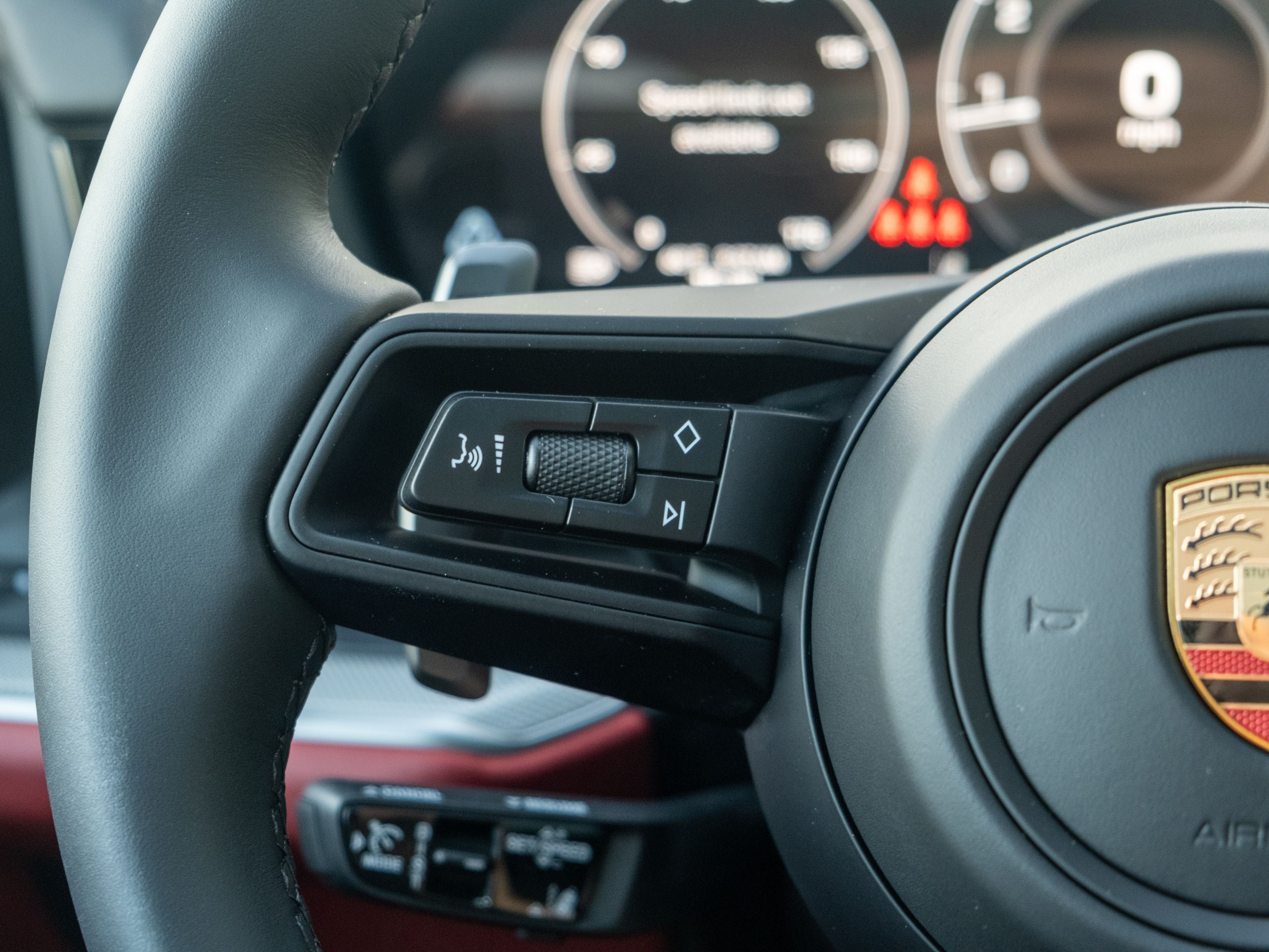 2026 Porsche Cayenne Coupe Base