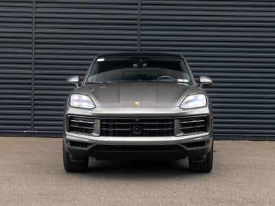 2024 Porsche Cayenne Coupe Base