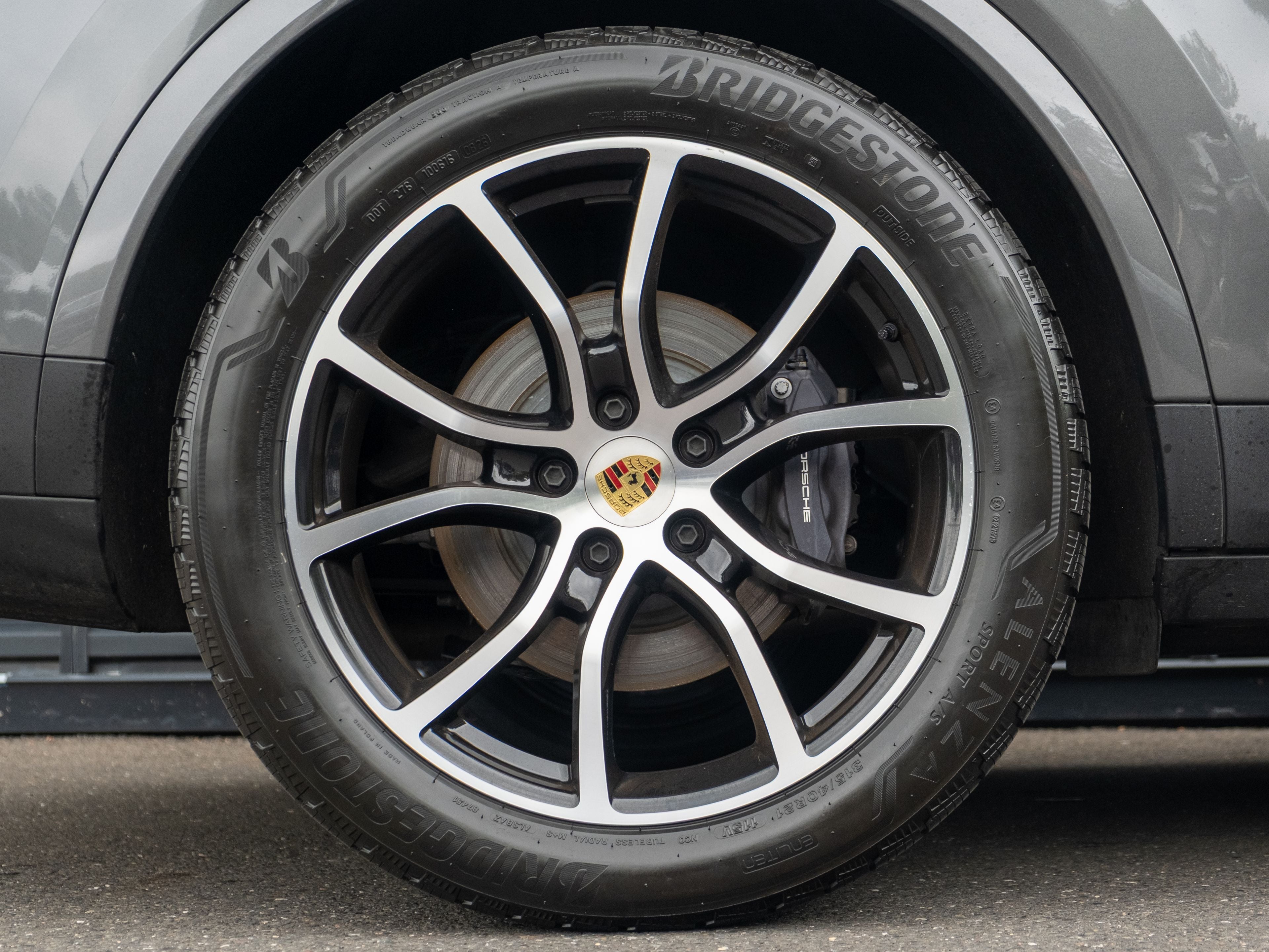2024 Porsche Cayenne Coupe Base