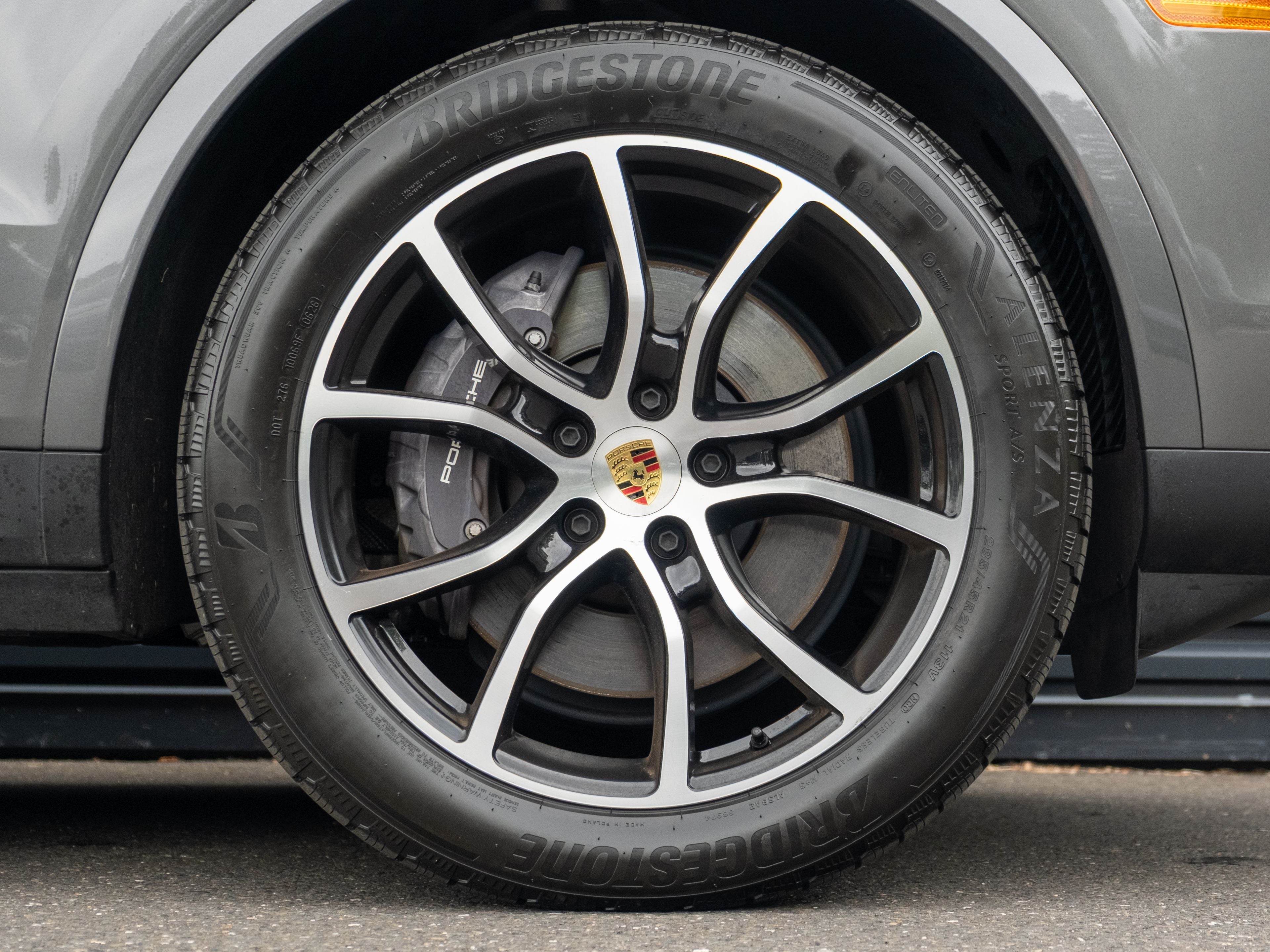 2024 Porsche Cayenne Coupe Base
