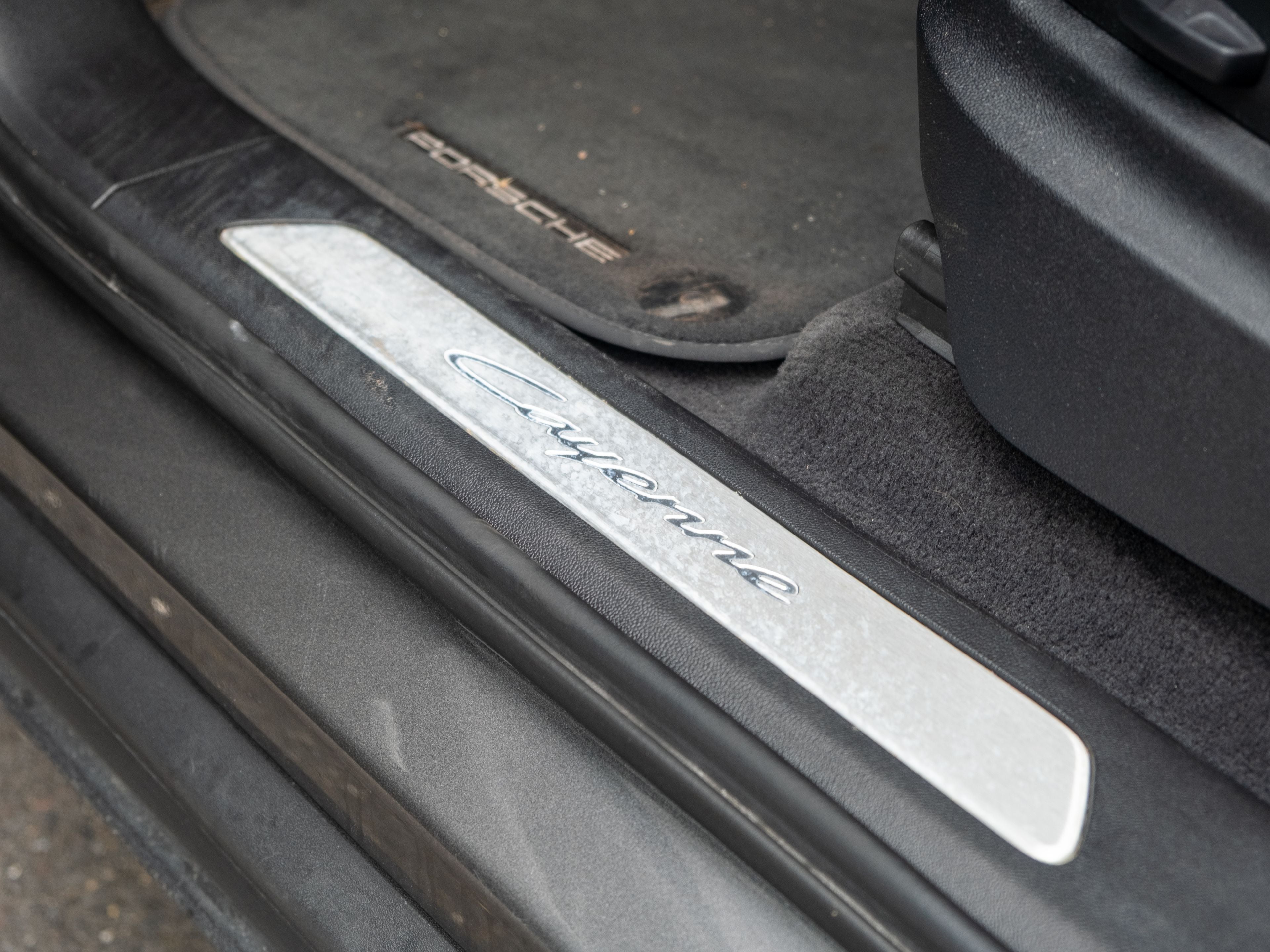 2024 Porsche Cayenne Coupe Base