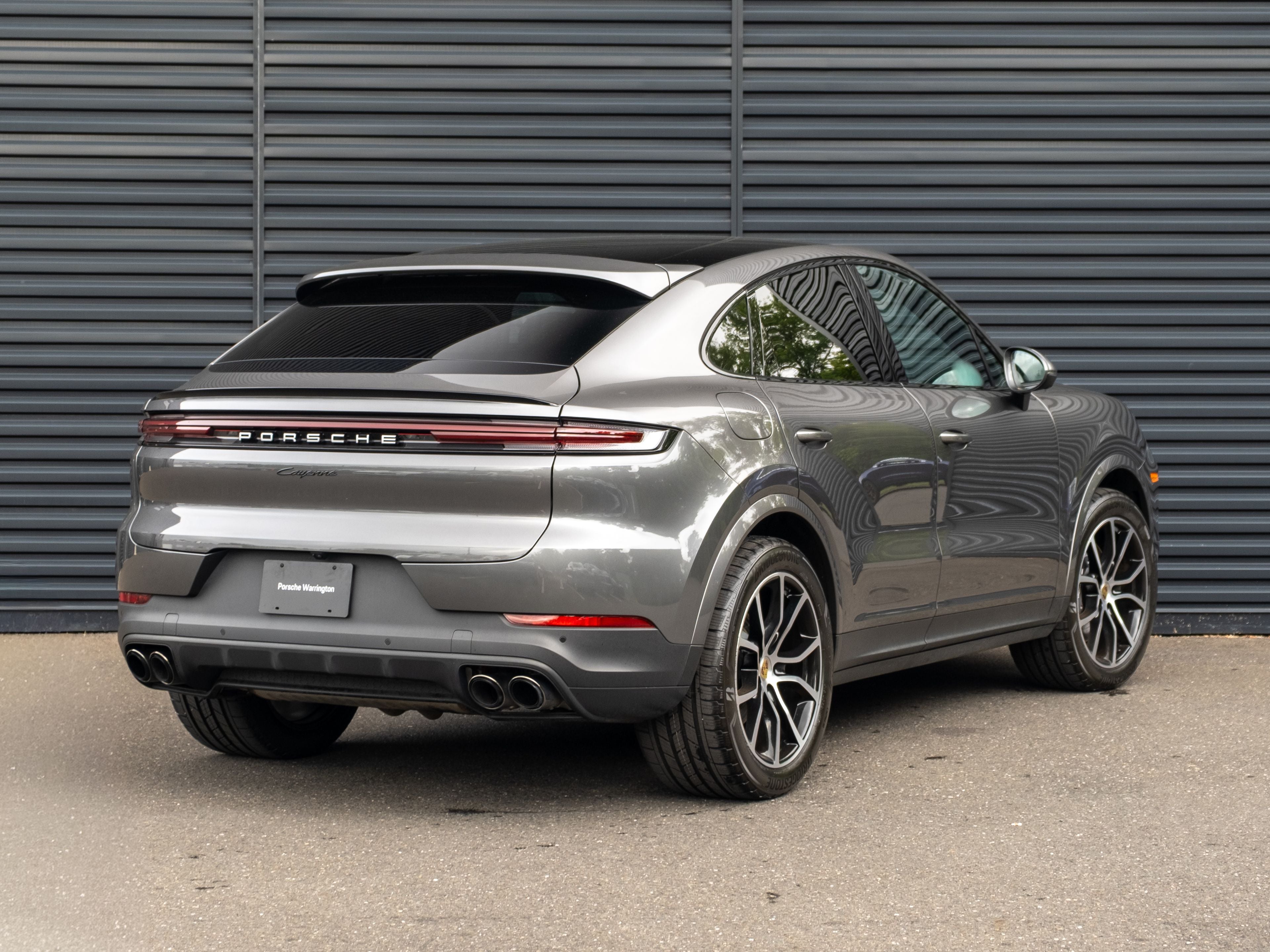 2024 Porsche Cayenne Coupe Base