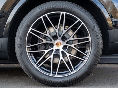 2026 Porsche Cayenne Coupe Base