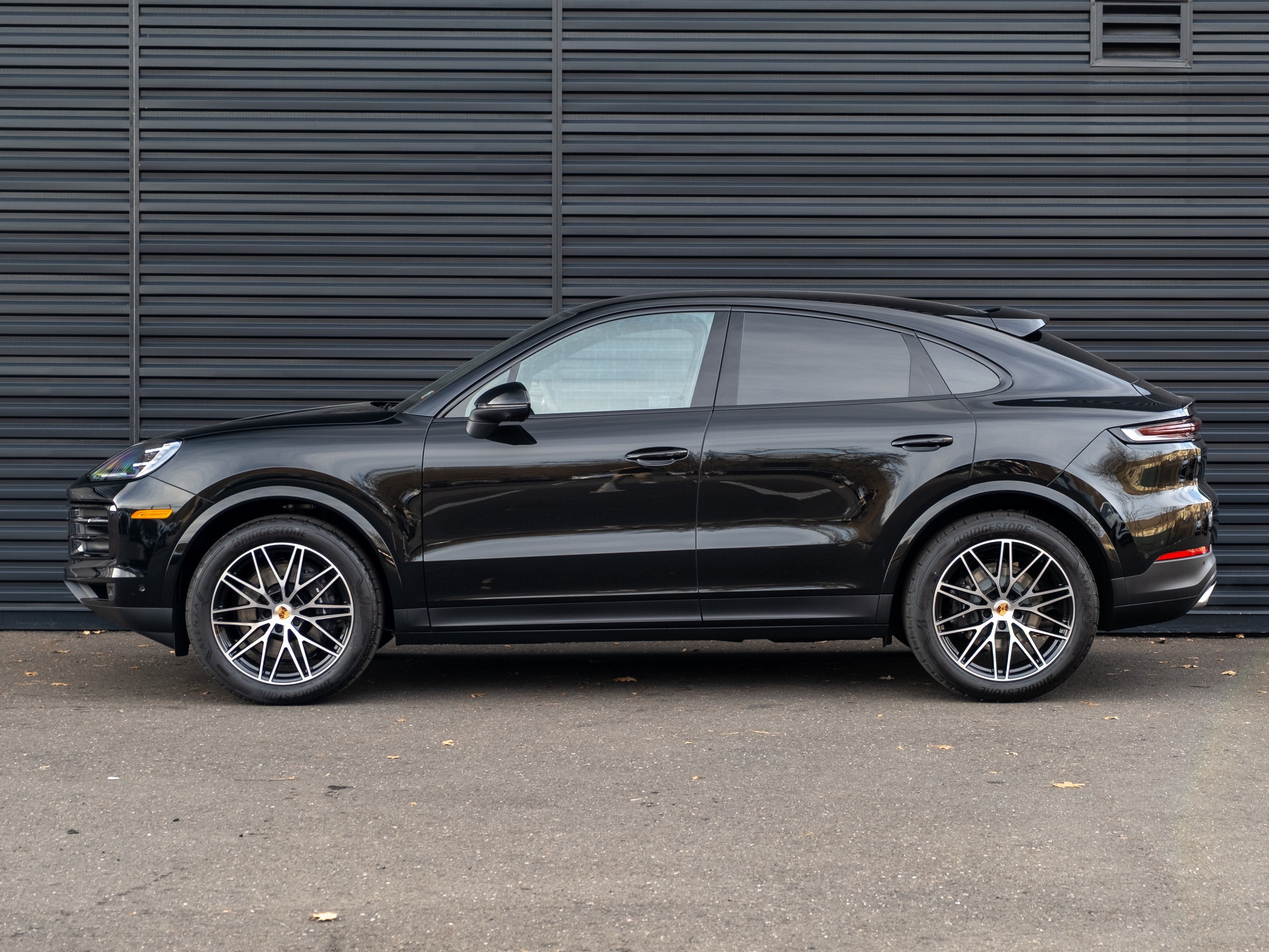 2026 Porsche Cayenne Coupe Base