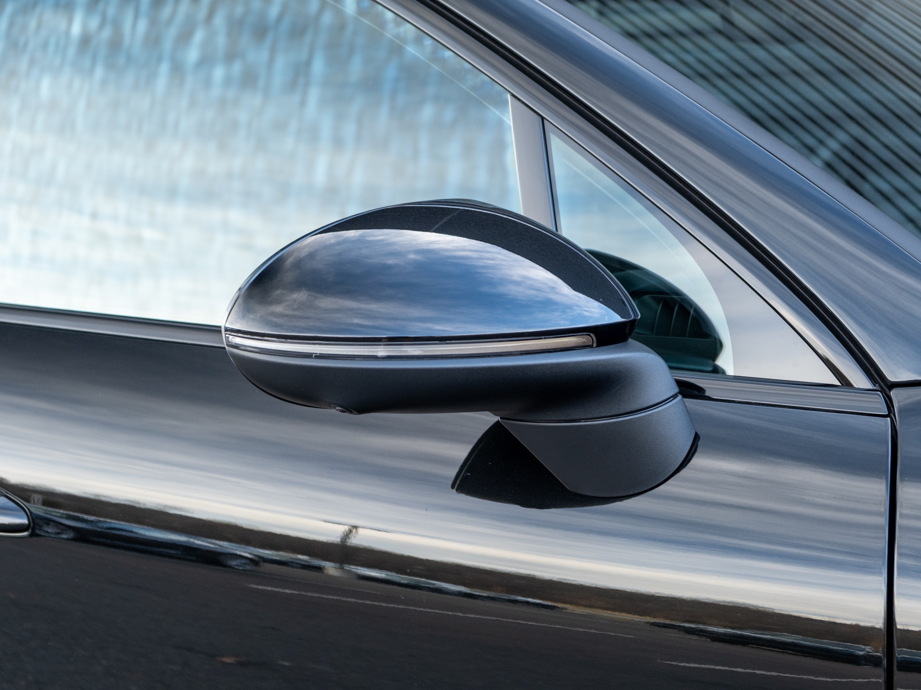 2026 Porsche Cayenne Coupe Base