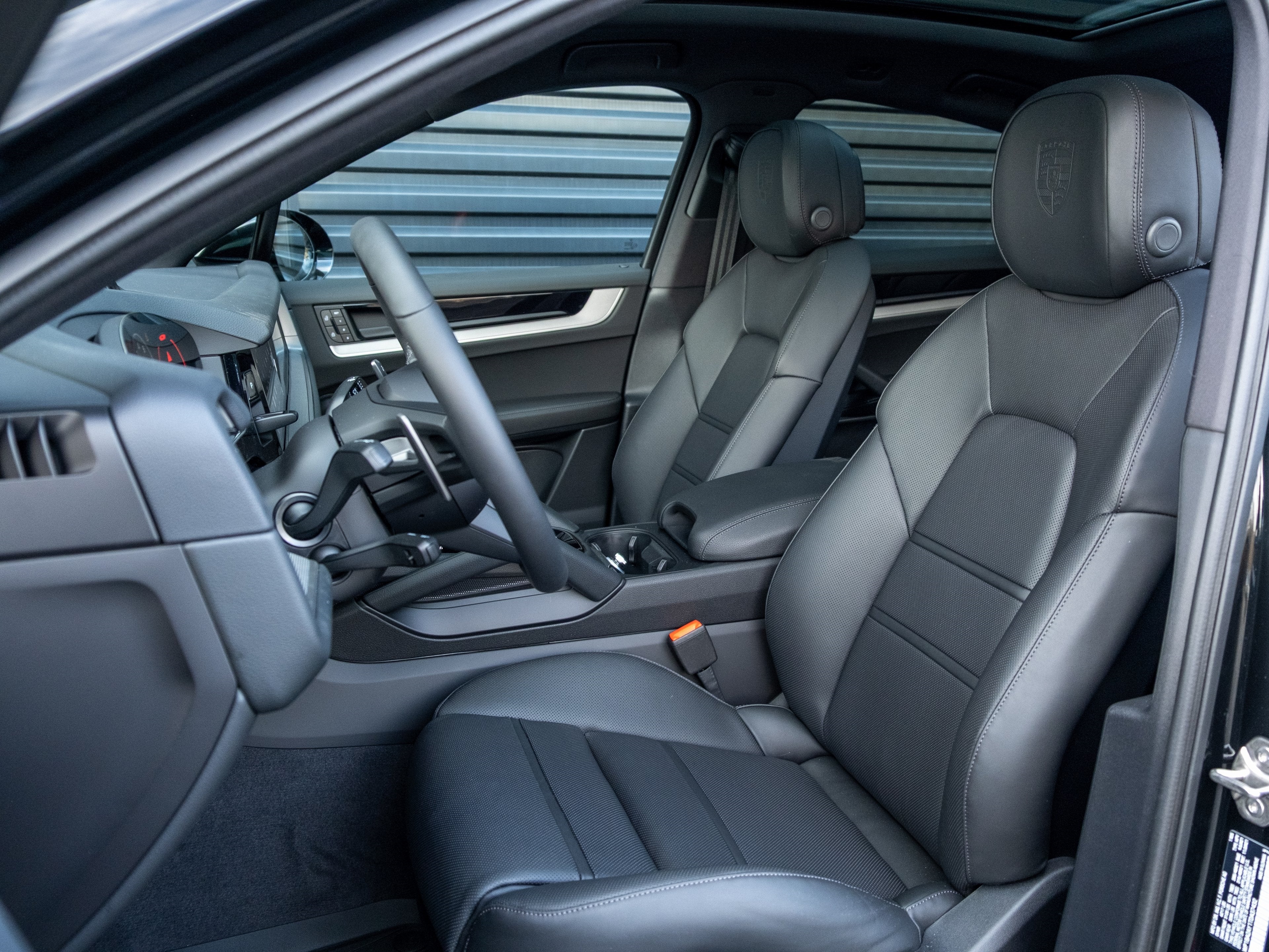 2026 Porsche Cayenne Coupe Base