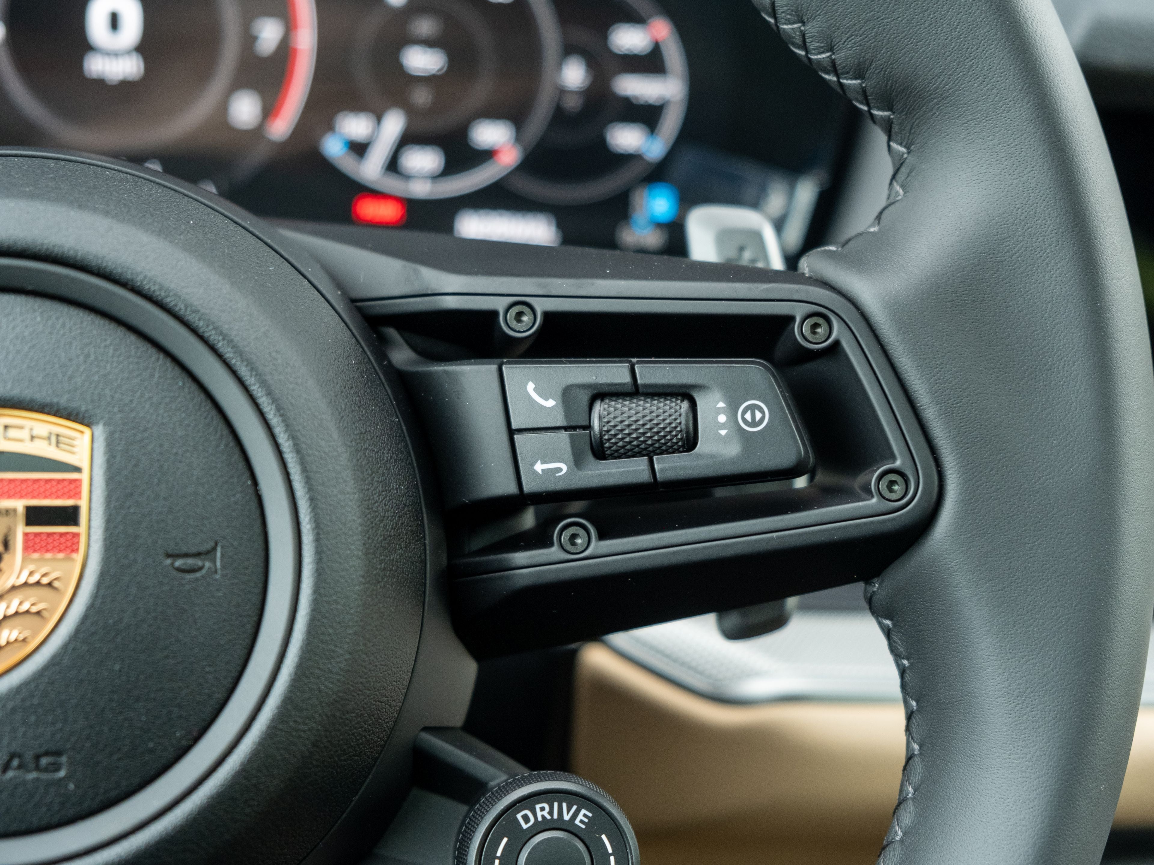 2026 Porsche Cayenne Coupe Base
