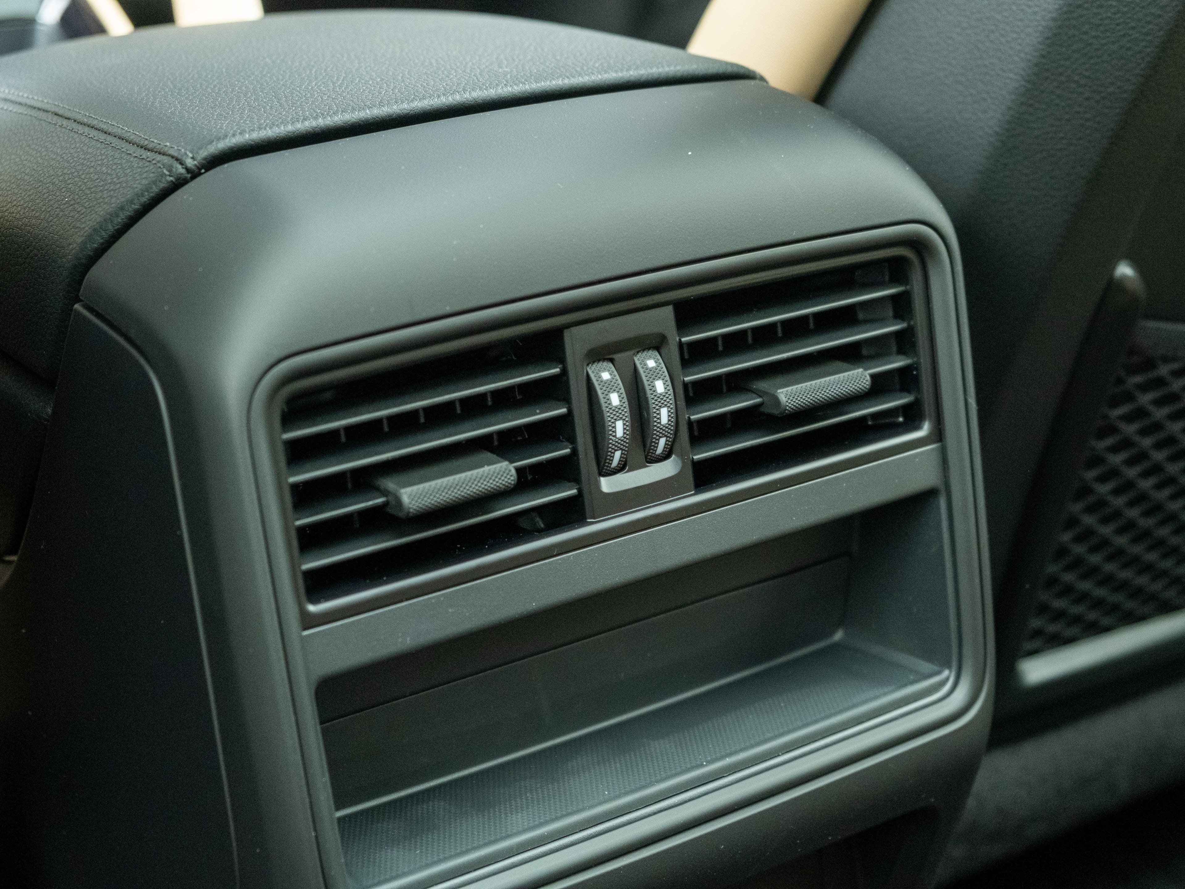 2026 Porsche Cayenne Coupe Base