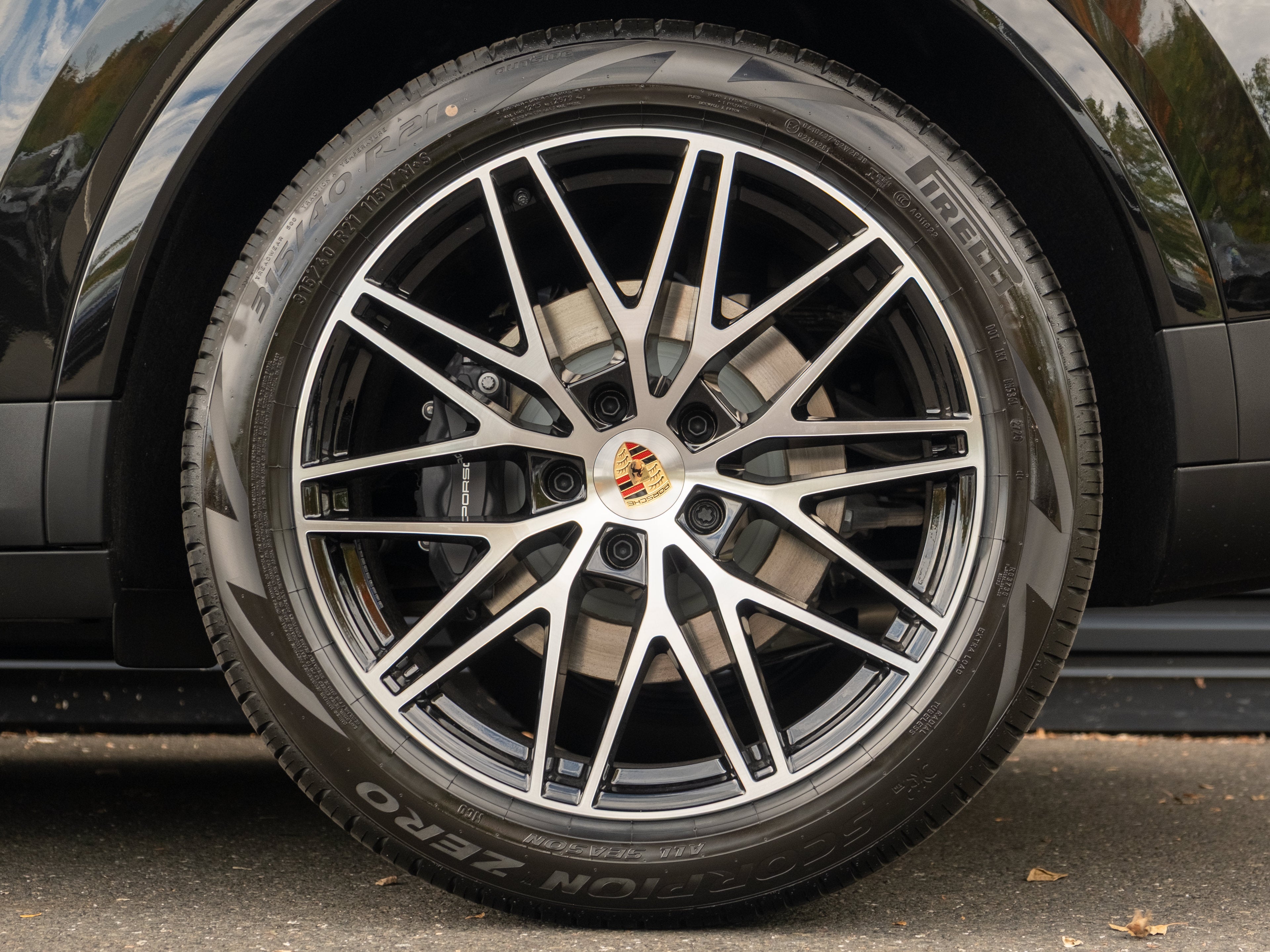 2026 Porsche Cayenne Coupe Base