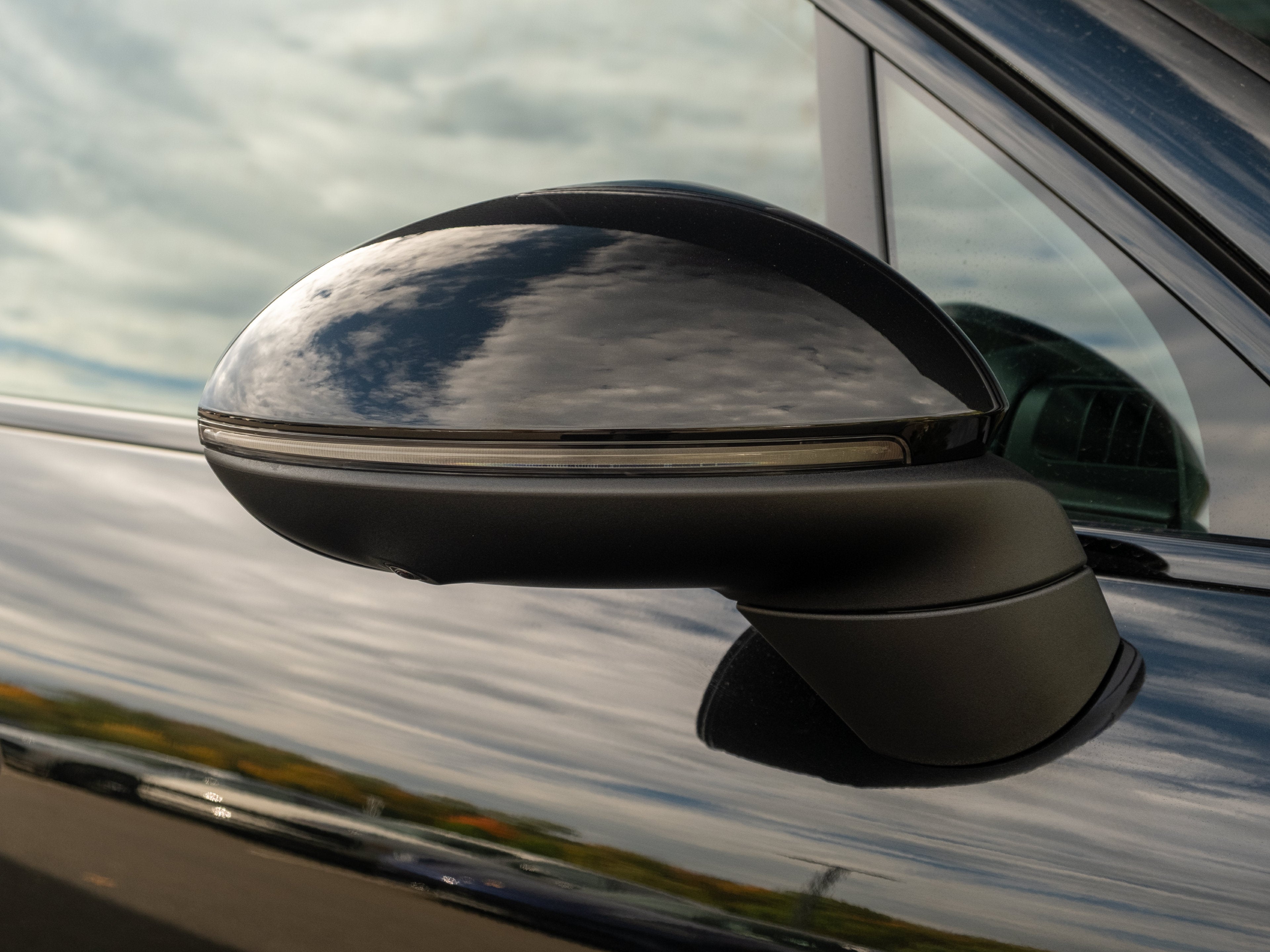 2026 Porsche Cayenne Coupe Base