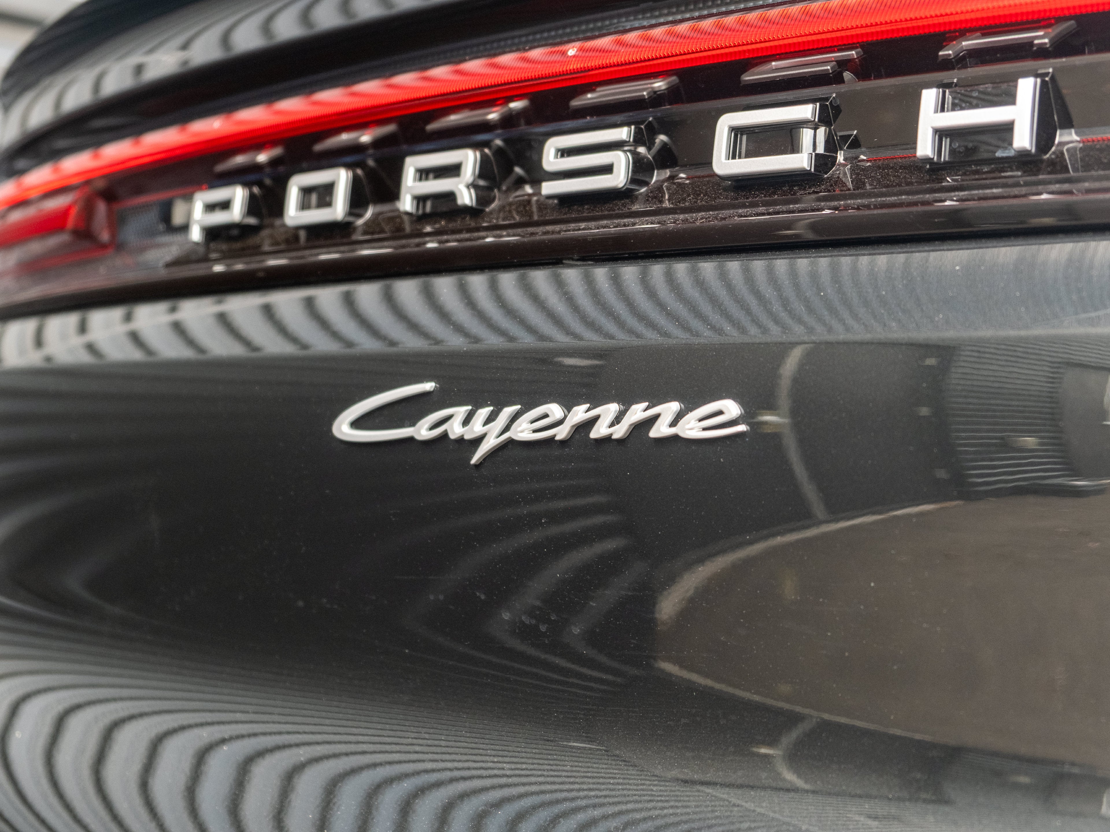 2026 Porsche Cayenne Coupe Base