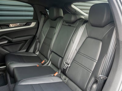 2026 Porsche Cayenne Coupe Base