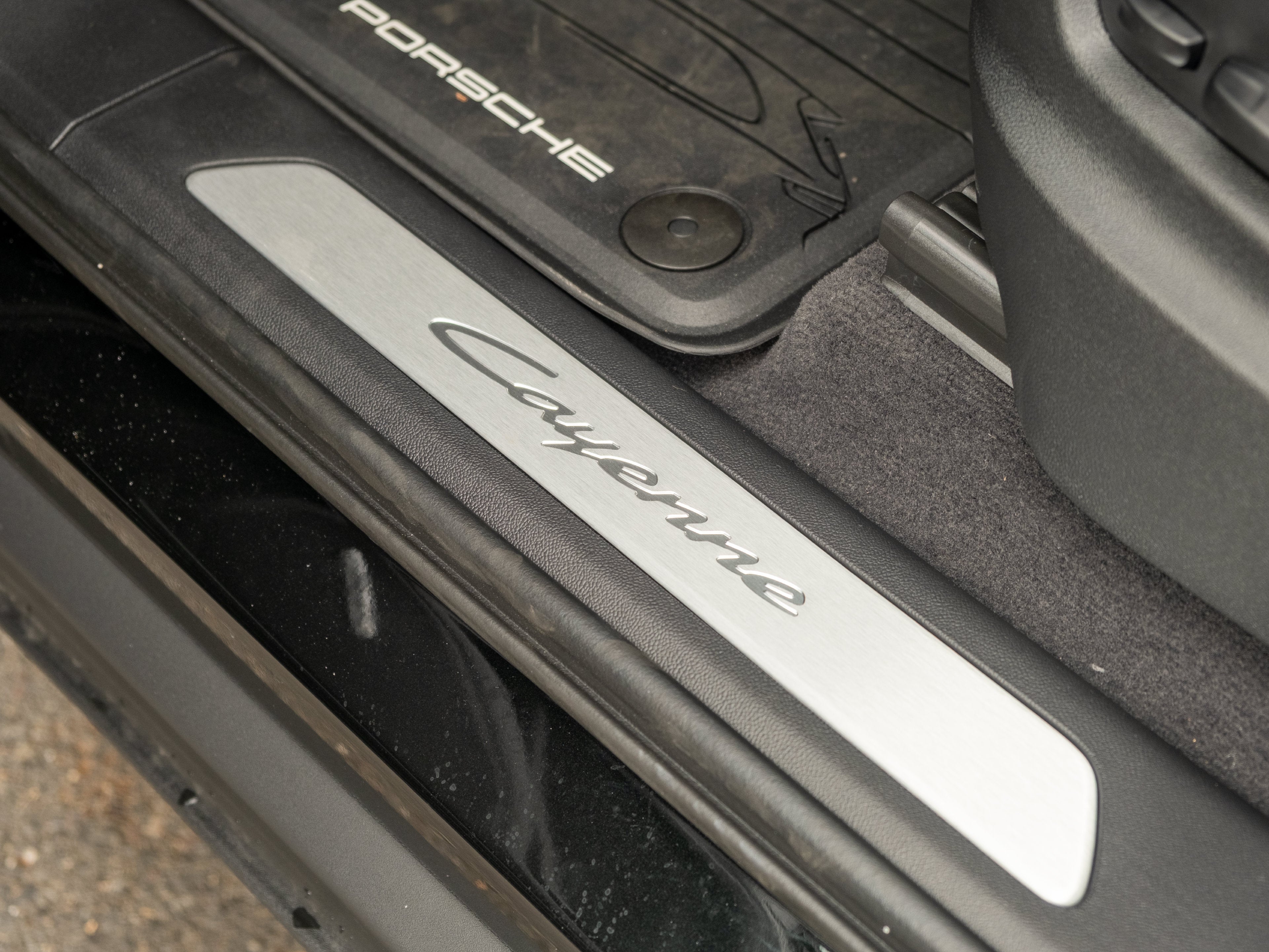 2026 Porsche Cayenne Coupe Base