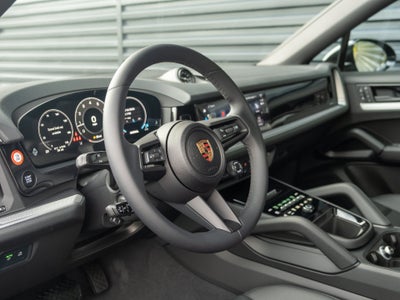 2026 Porsche Cayenne Coupe Base