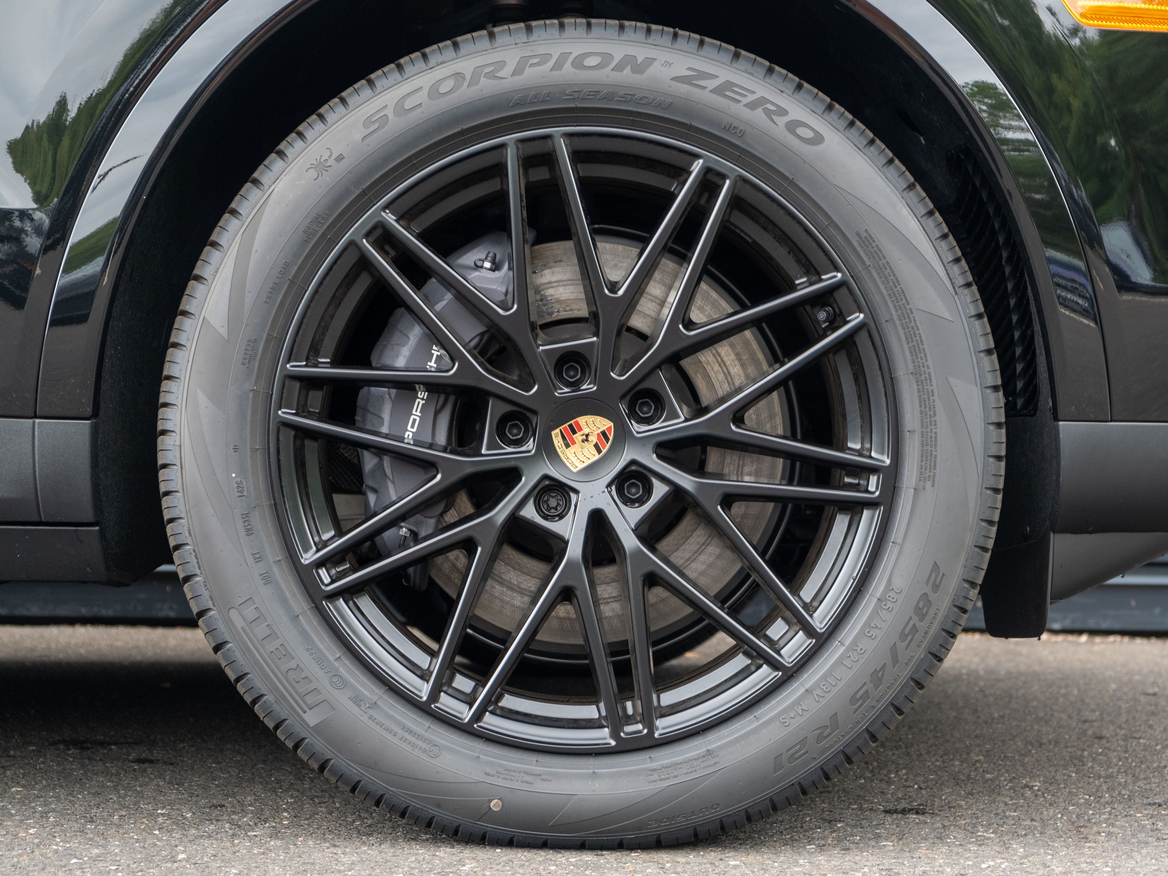2026 Porsche Cayenne Coupe Base