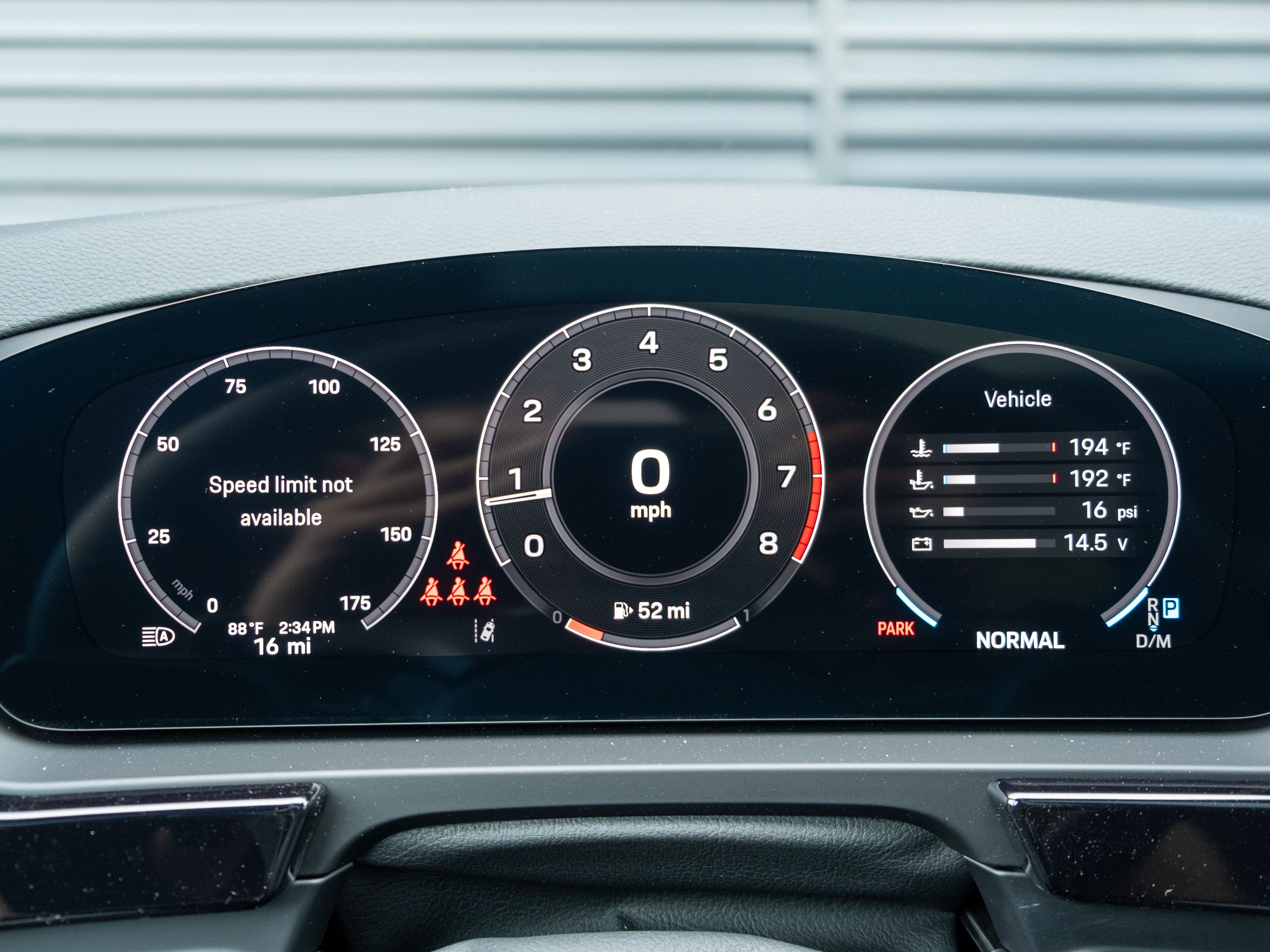 2026 Porsche Cayenne Coupe Base