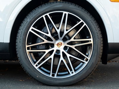 2026 Porsche Cayenne Coupe Base