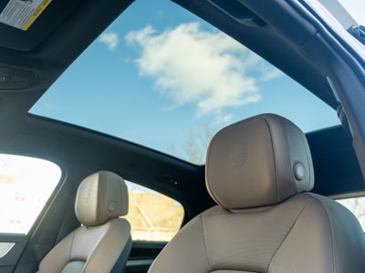 2026 Porsche Cayenne Coupe Base