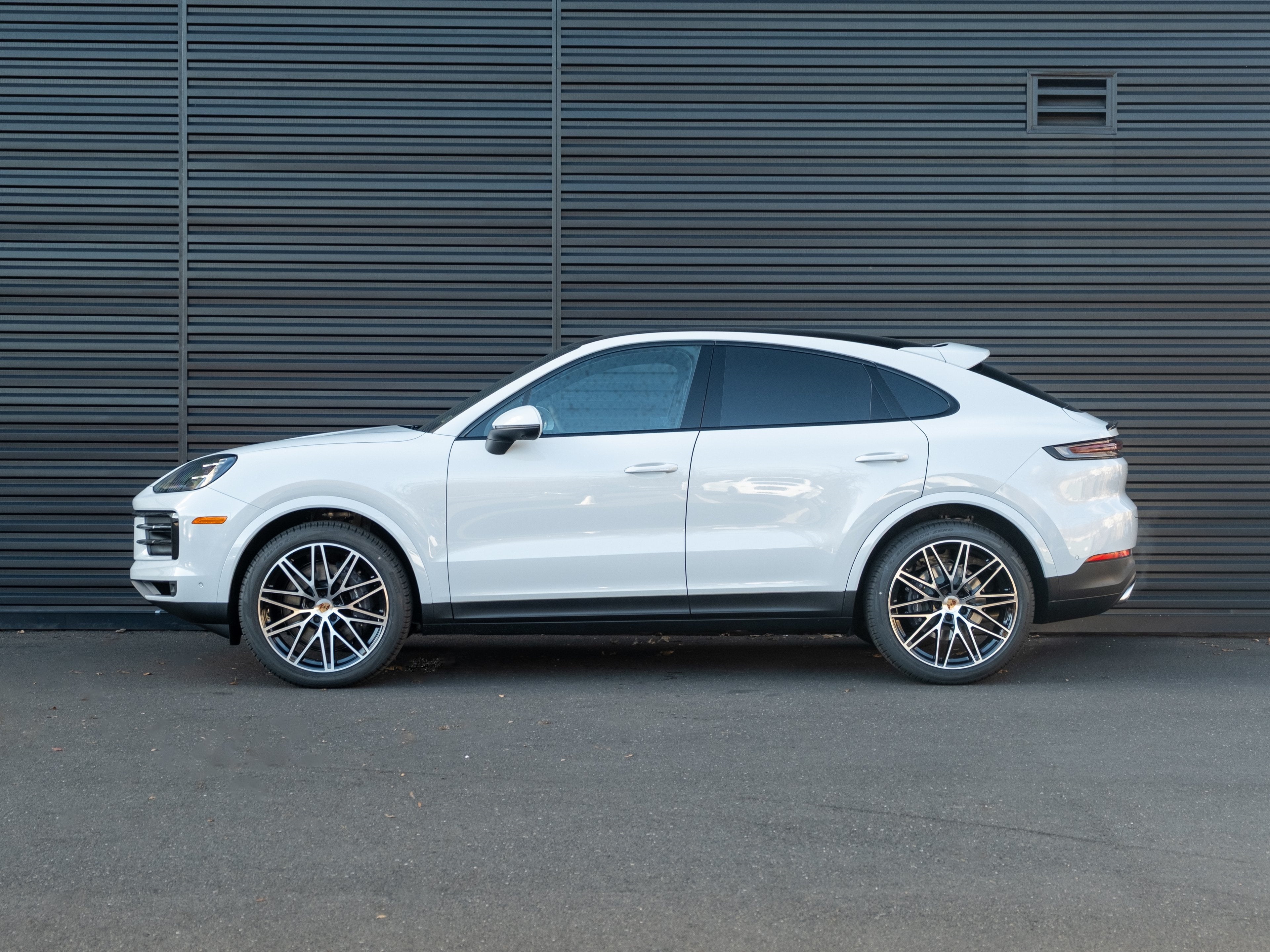 2026 Porsche Cayenne Coupe Base