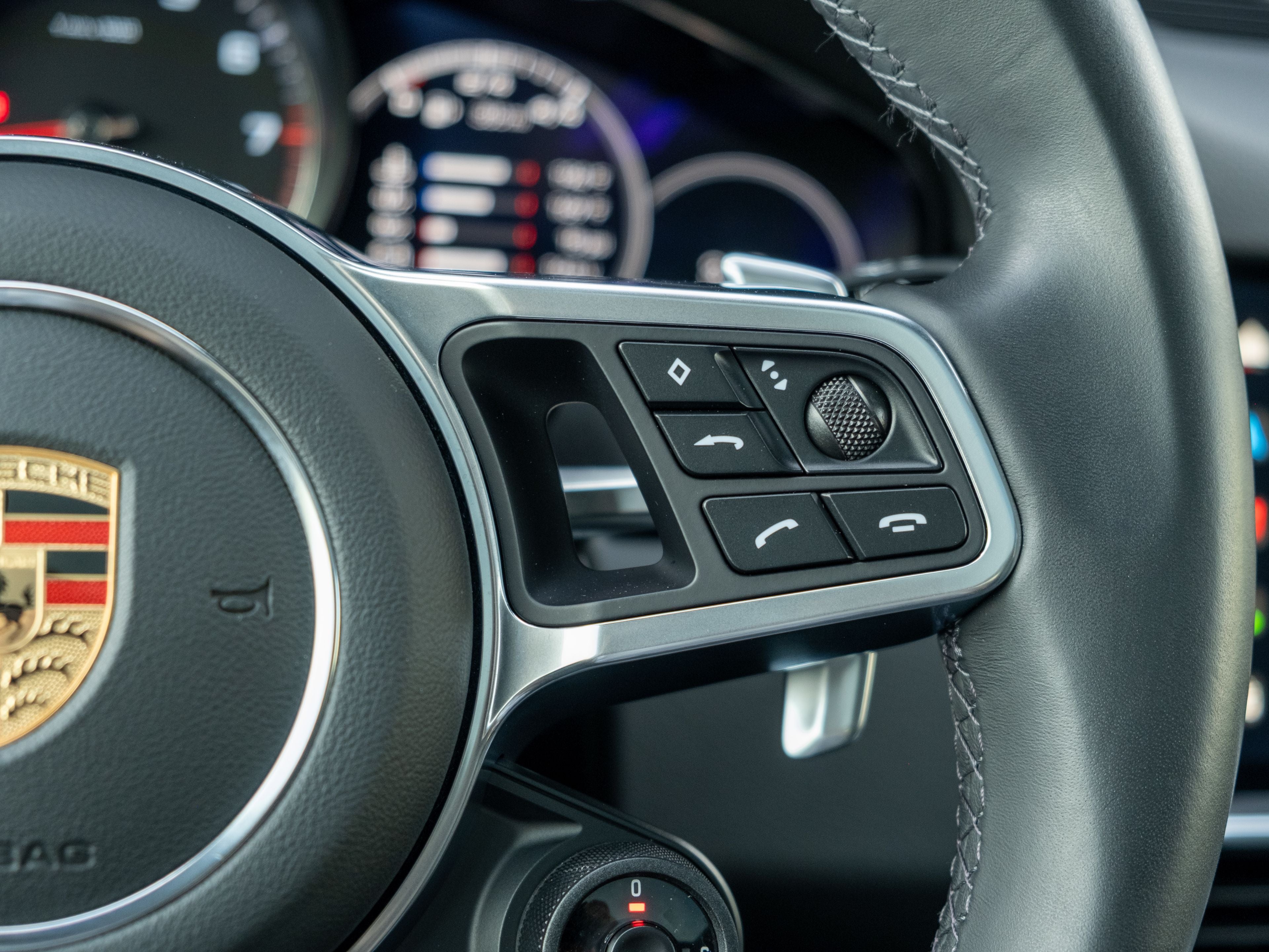 2023 Porsche Cayenne Coupe S