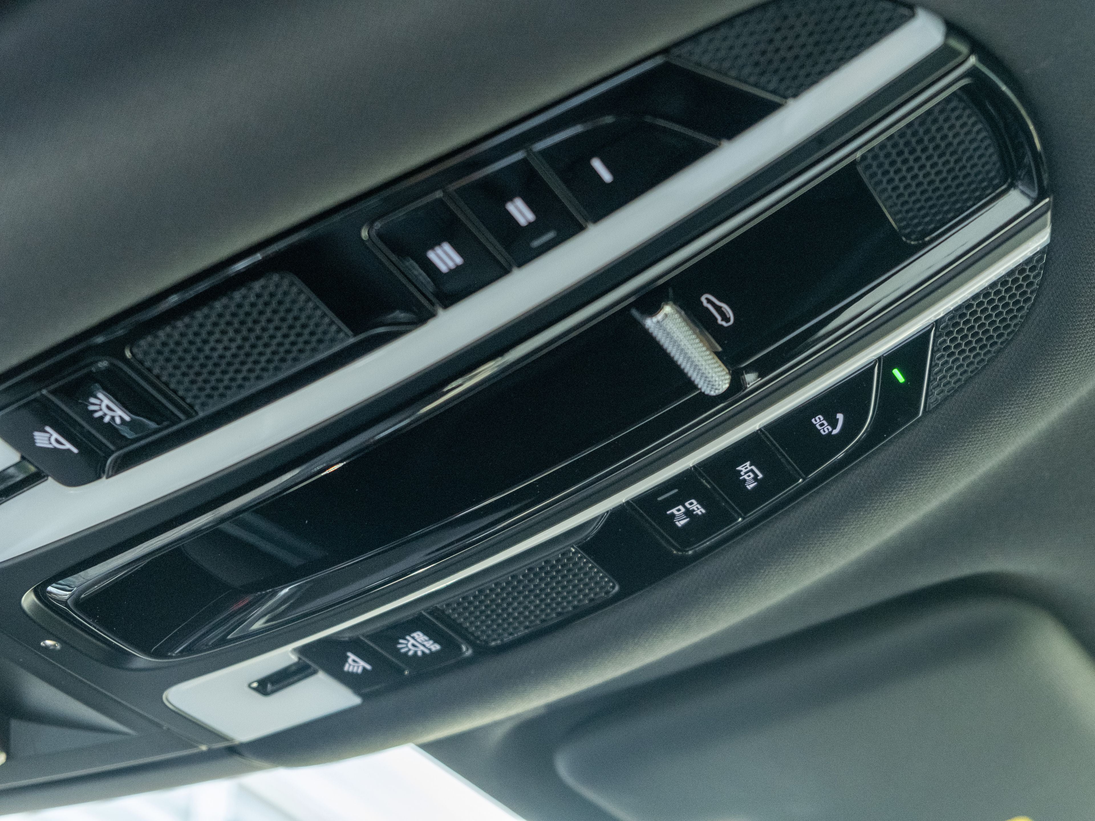 2023 Porsche Cayenne Coupe S