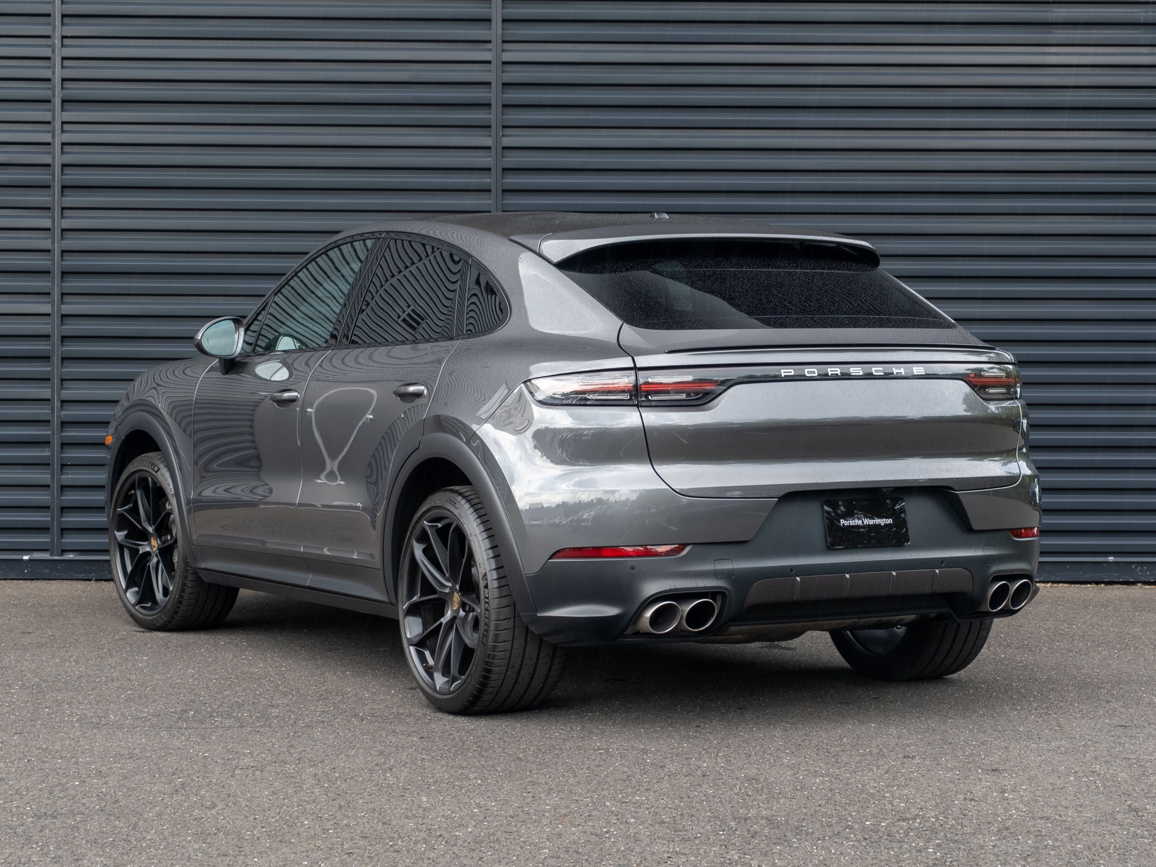 2022 Porsche Cayenne Coupe S