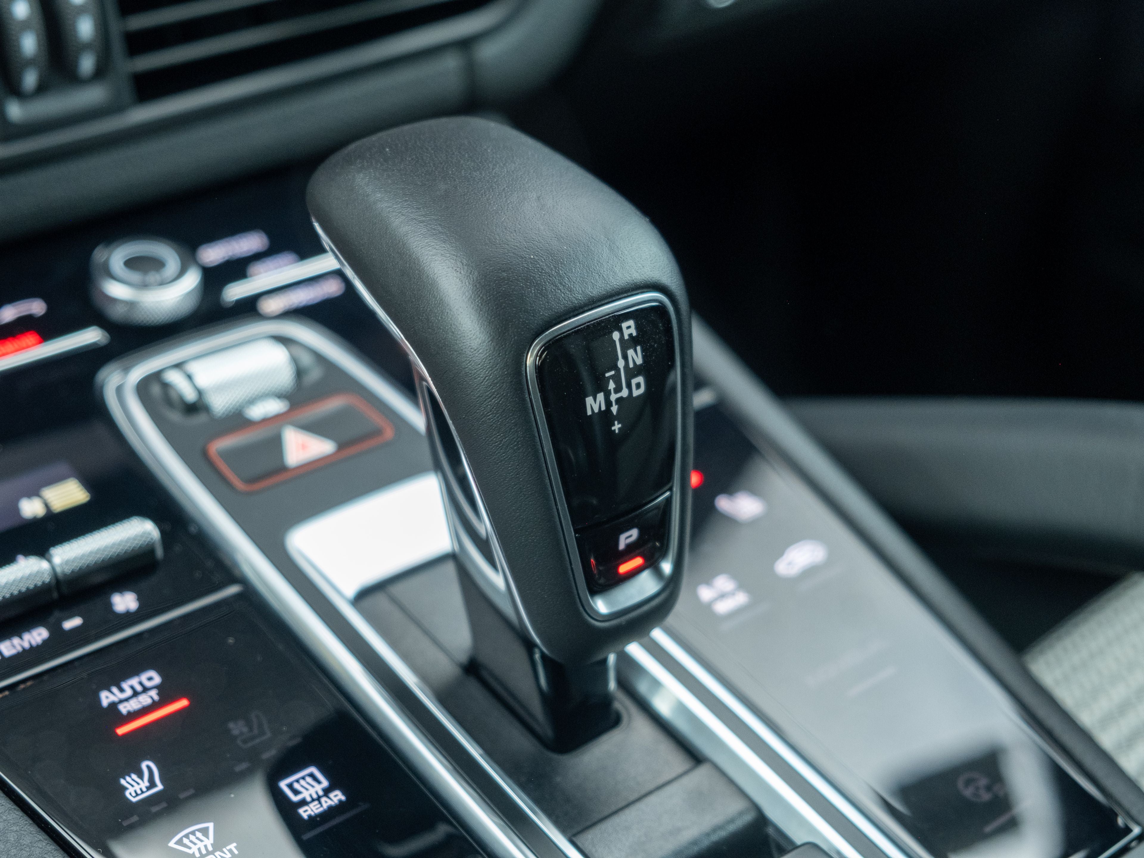 2022 Porsche Cayenne Coupe S