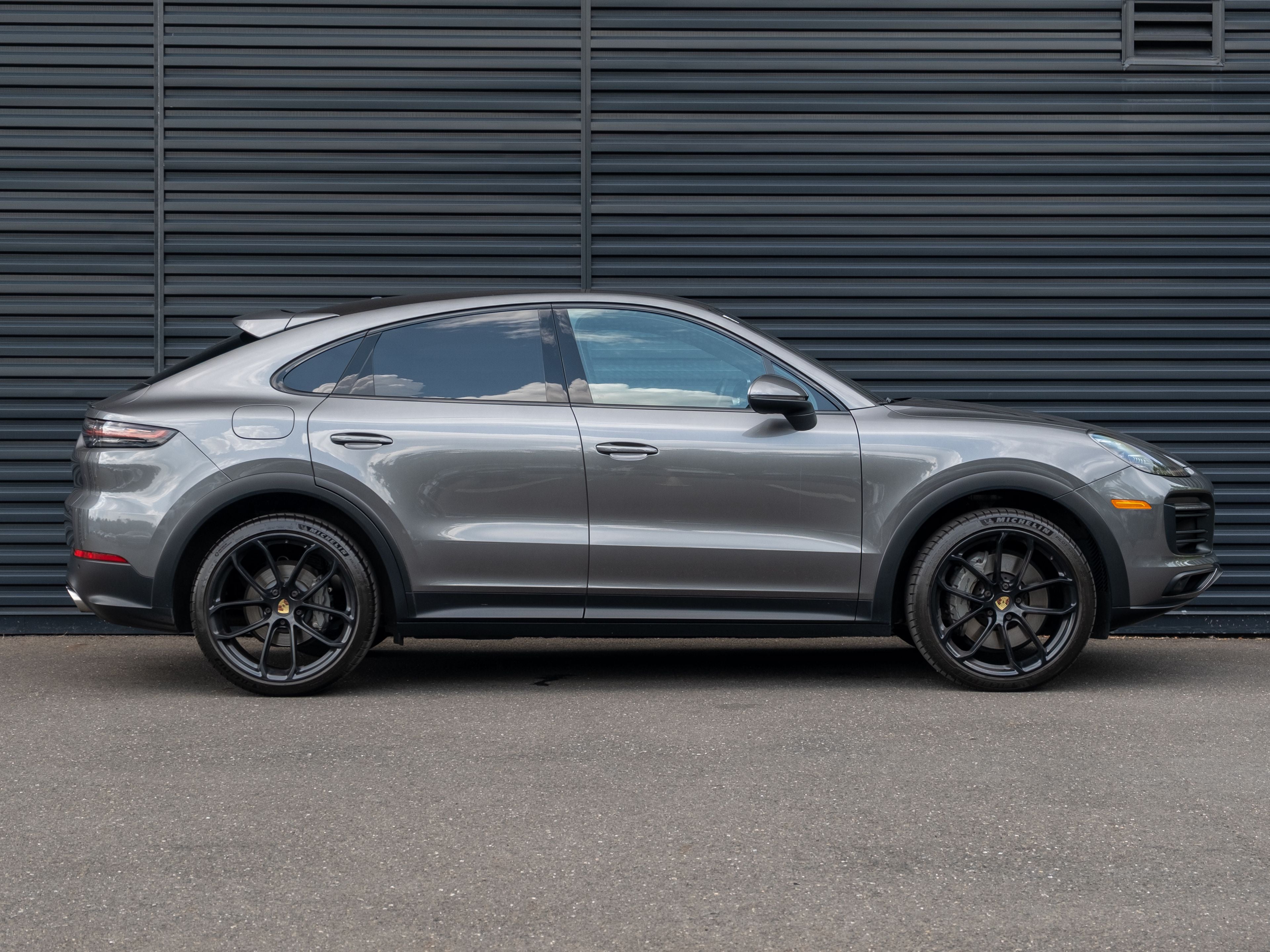2022 Porsche Cayenne Coupe S