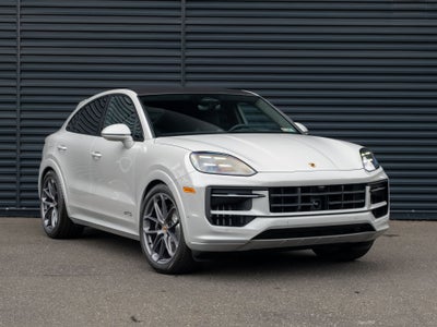 2026 Porsche Cayenne Coupe GTS